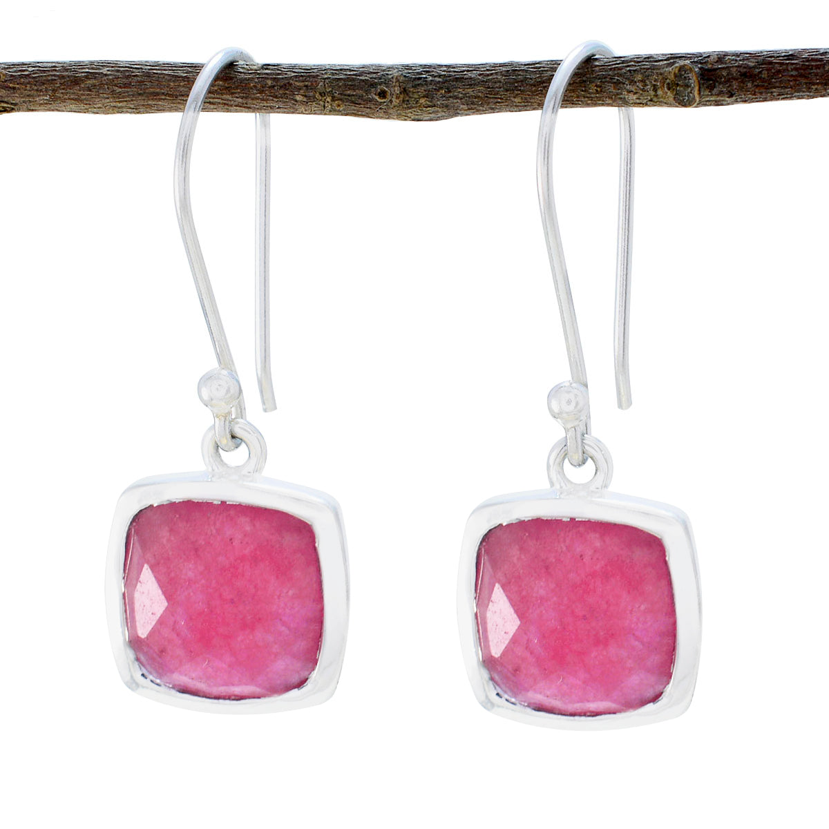 Indian-Ruby-French-Harper-Solitaire-Dangle-Red-925-Sterling-Silver-Earring Imagen principal del producto