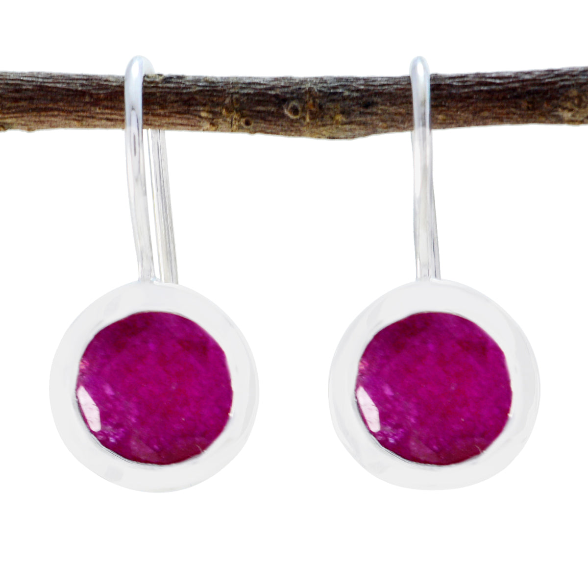 Indian-Ruby-Russian-Ines-Solitaire-Dangle-Red-Sterling-Silver-Earring Hoofdafbeelding