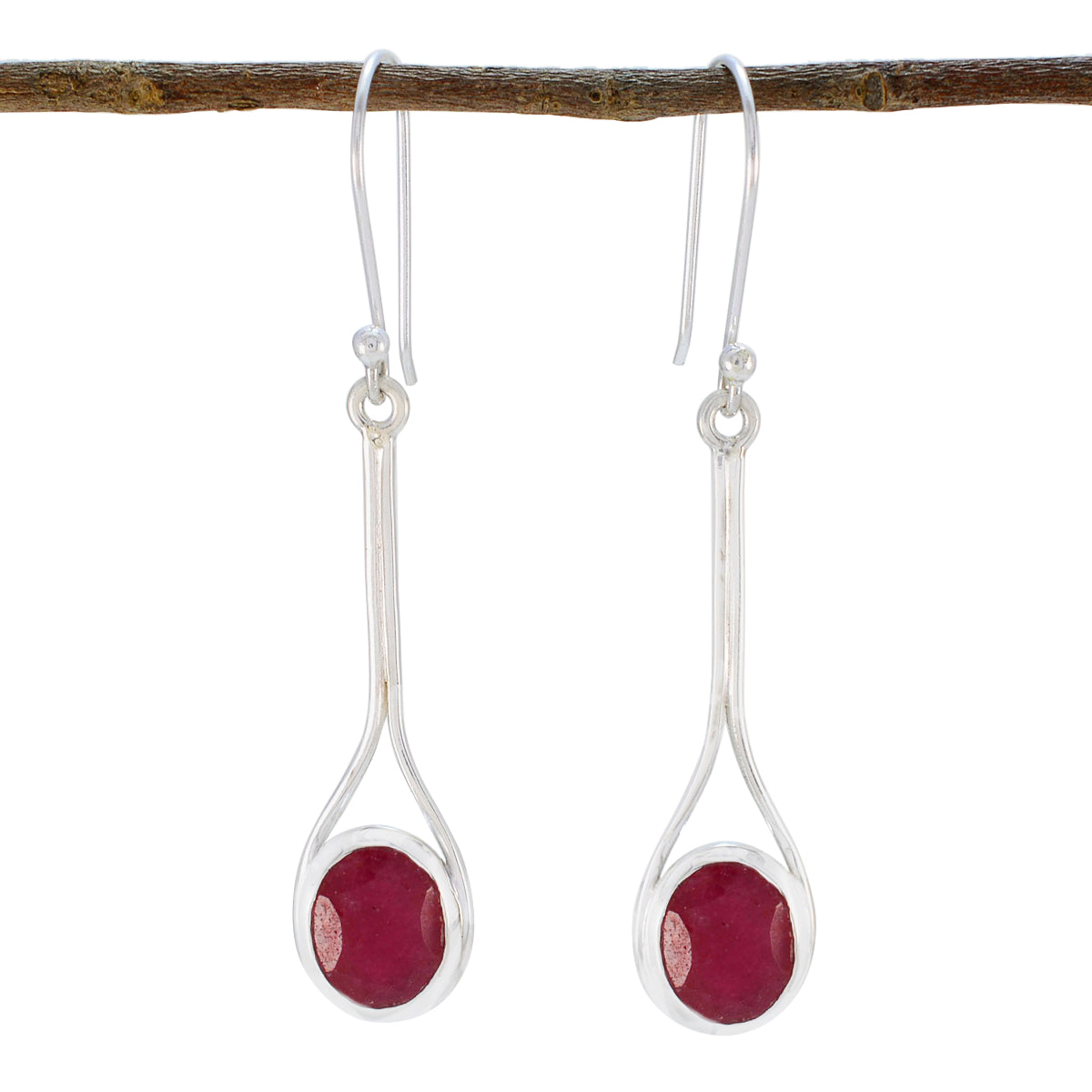 Indian-Ruby-Middle-Eastern-Julia-Solitaire-Dangle-Red-925-Sterling-Silver-Earring Hoofdafbeelding