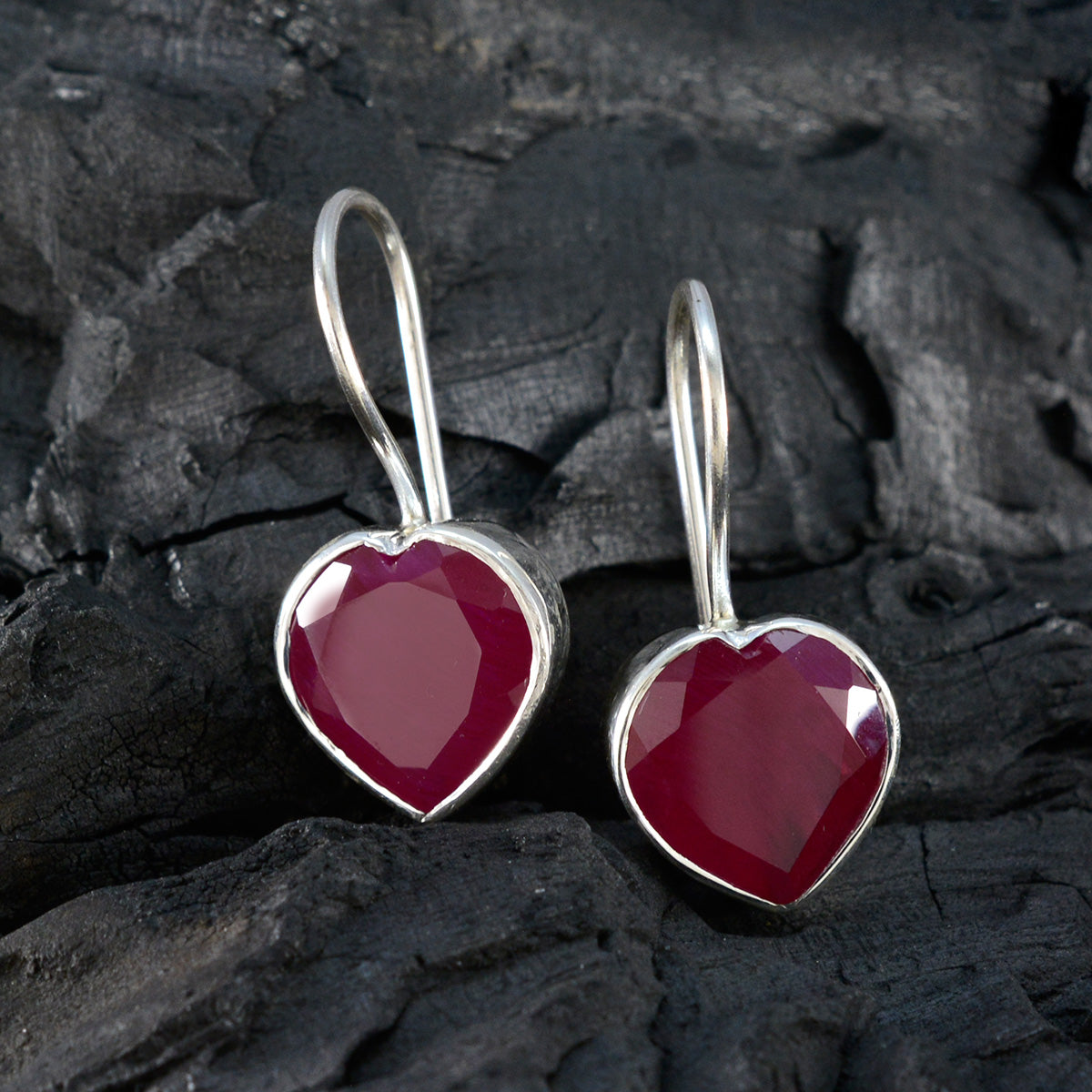 Indian Ruby Egyptian Lucia Solitaire Dangle Red 925 Silver Earring Второстепенное изображение товара