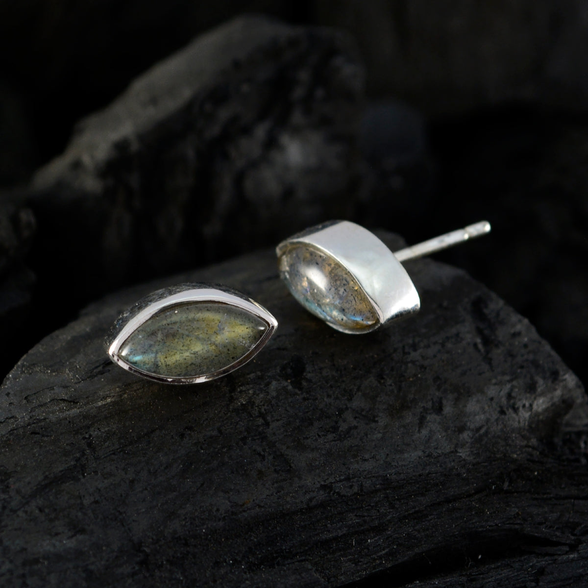 Labradorite-African-Li-Lee-Solitaire-Stud-Gray-925-Sterling-Silver-Earring