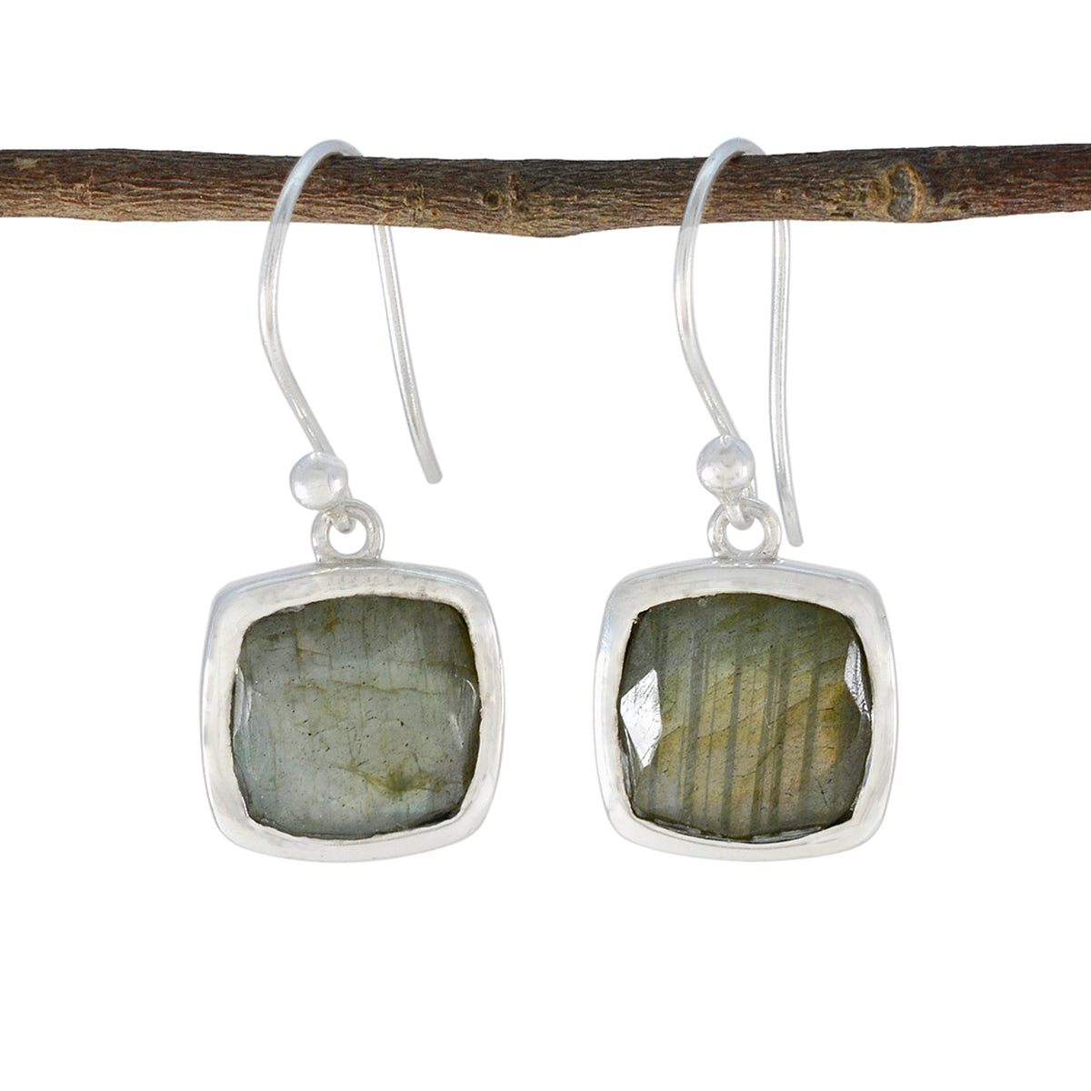 Labradorite-Latin-American-Clara-Solitaire-Dangle-Gray-Silver-Earring Hoofdafbeelding