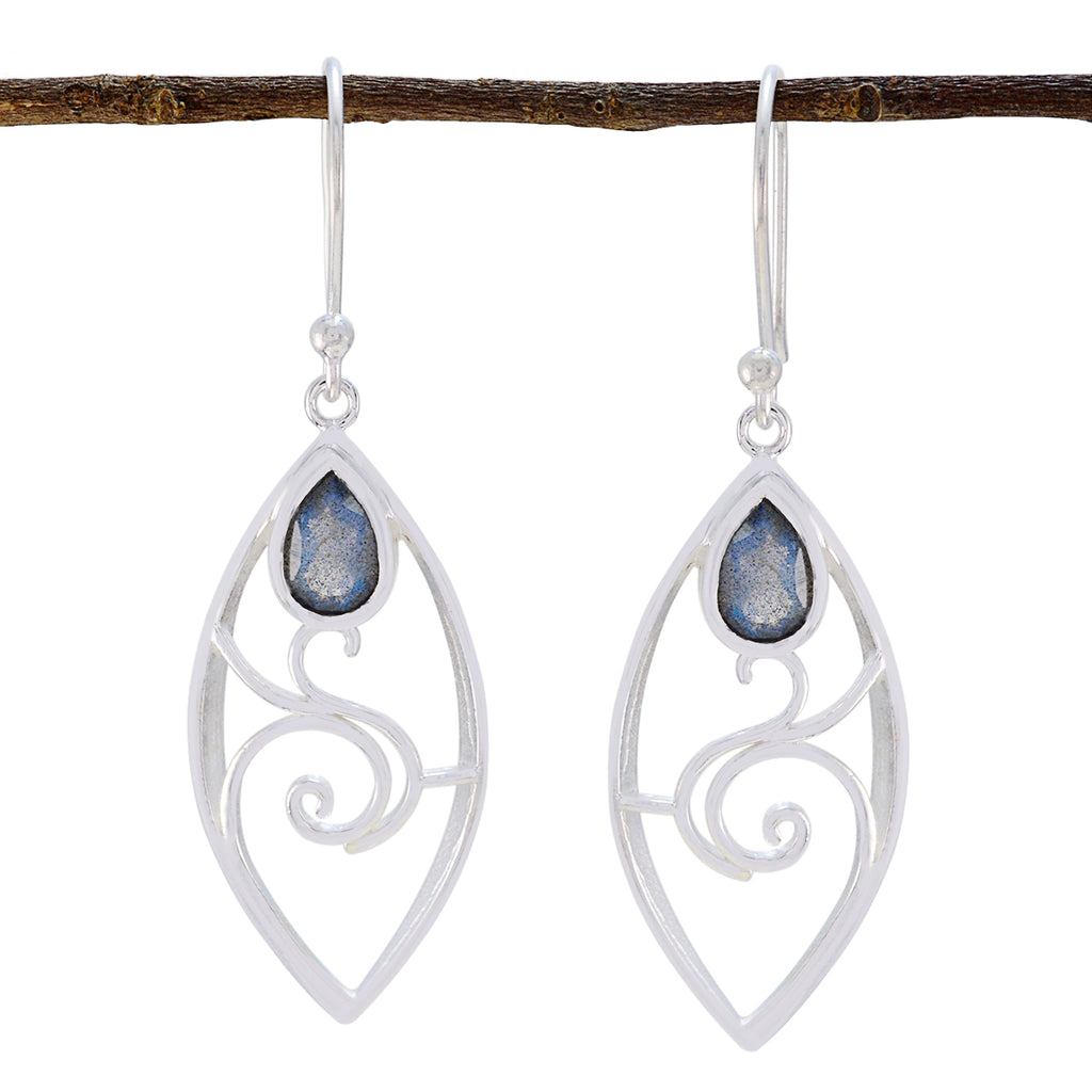Labradorite-Spanish-Yan-Solitaire-Dangle-Gray-Silver-Earring