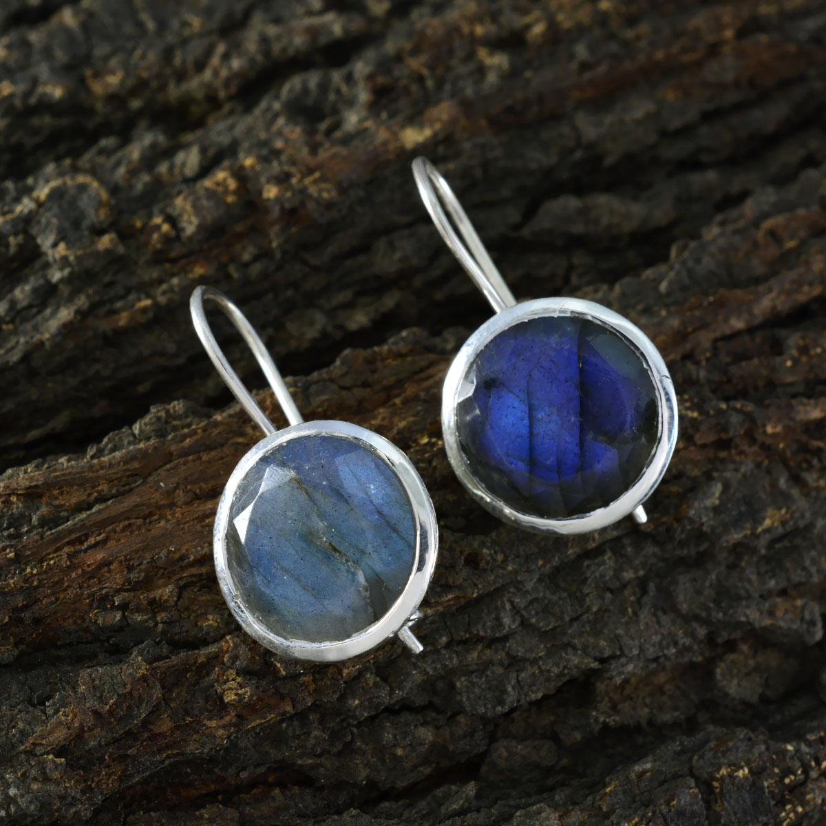 Labradorite-Middle-Eastern-Genesis-Solitaire-Dangle-Gray-Sterling-Silver-Earring