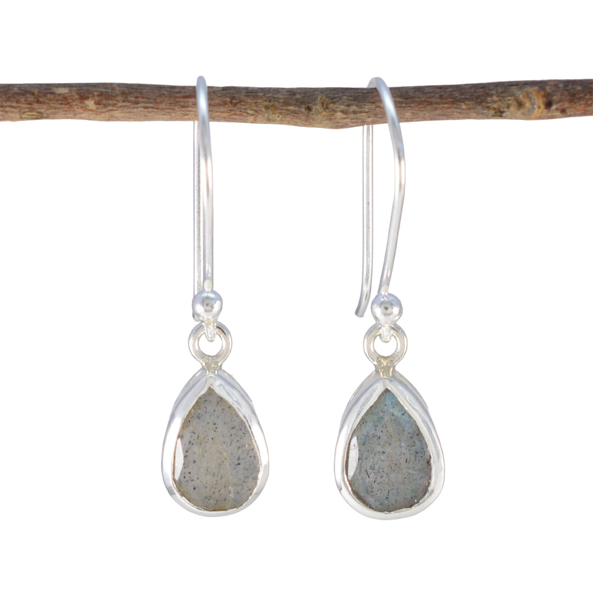Labradorite-Latin-American-Eun-ji-Solitaire-Dangle-Gray-925-Silver-Earring Imagen principal del producto