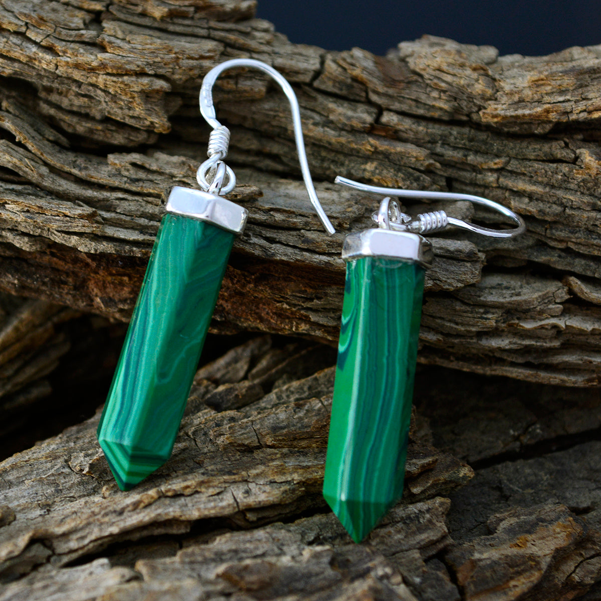Orecchini pendenti in malachite: argento sterling 925, design Orecchini pendenti in malachite: argento sterling 925, design