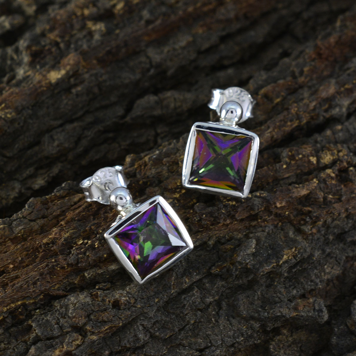 Mystic-Quartz-Japanese-Laura-Solitaire-Stud-multicolor-Sterling-Silver-Earring