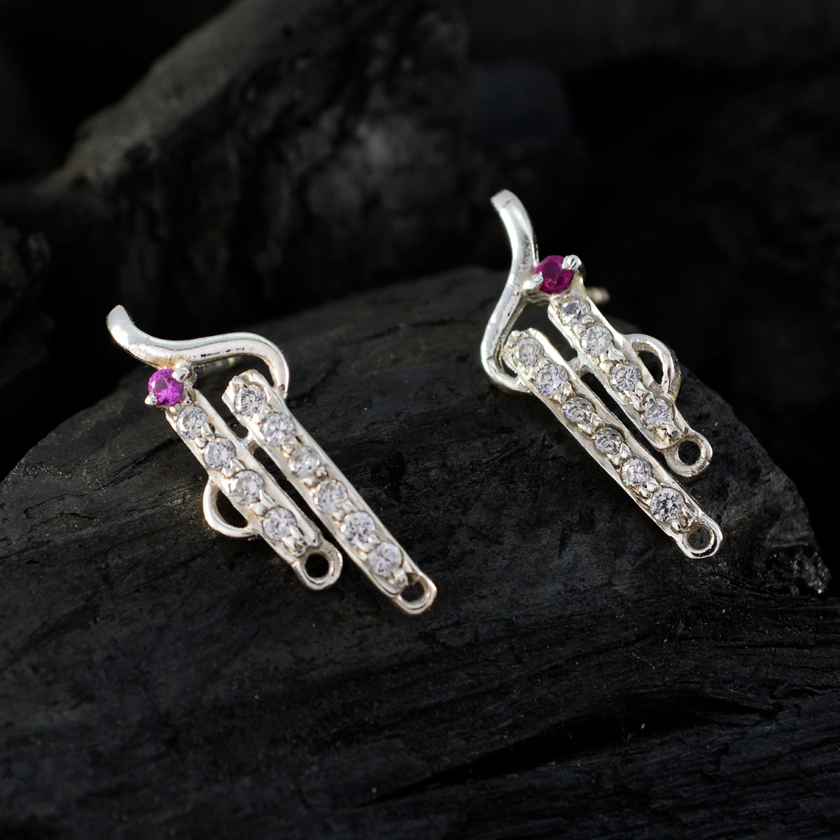 Boucles d'oreilles à tige en argent 925 multicolores avec plusieurs zircones cubiques égyptiennes Image secondaire du produit