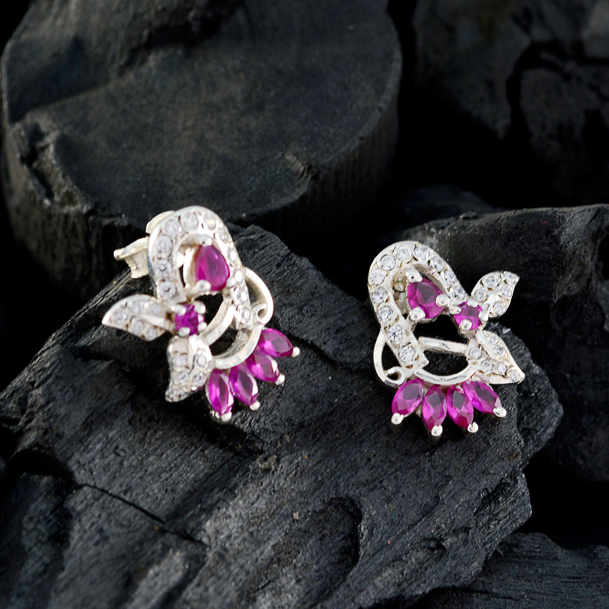 Boucles d'oreilles à tige multiples en argent multicolore Camilla françaises multi-CZ Image secondaire du produit