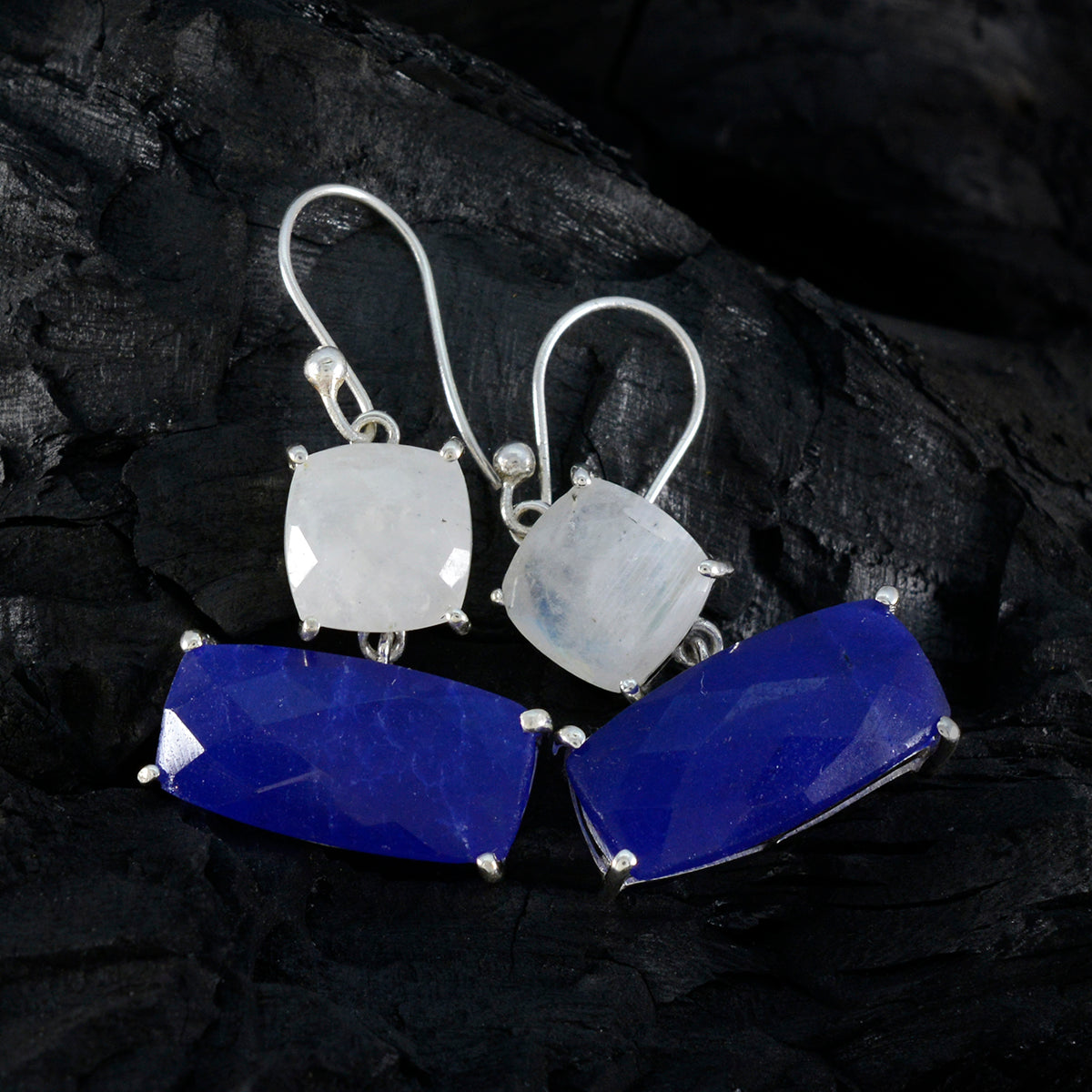 Mehrfarbiger japanischer Natalia Trilogy Dangle-Ohrring aus Sterlingsilber Zweitbild