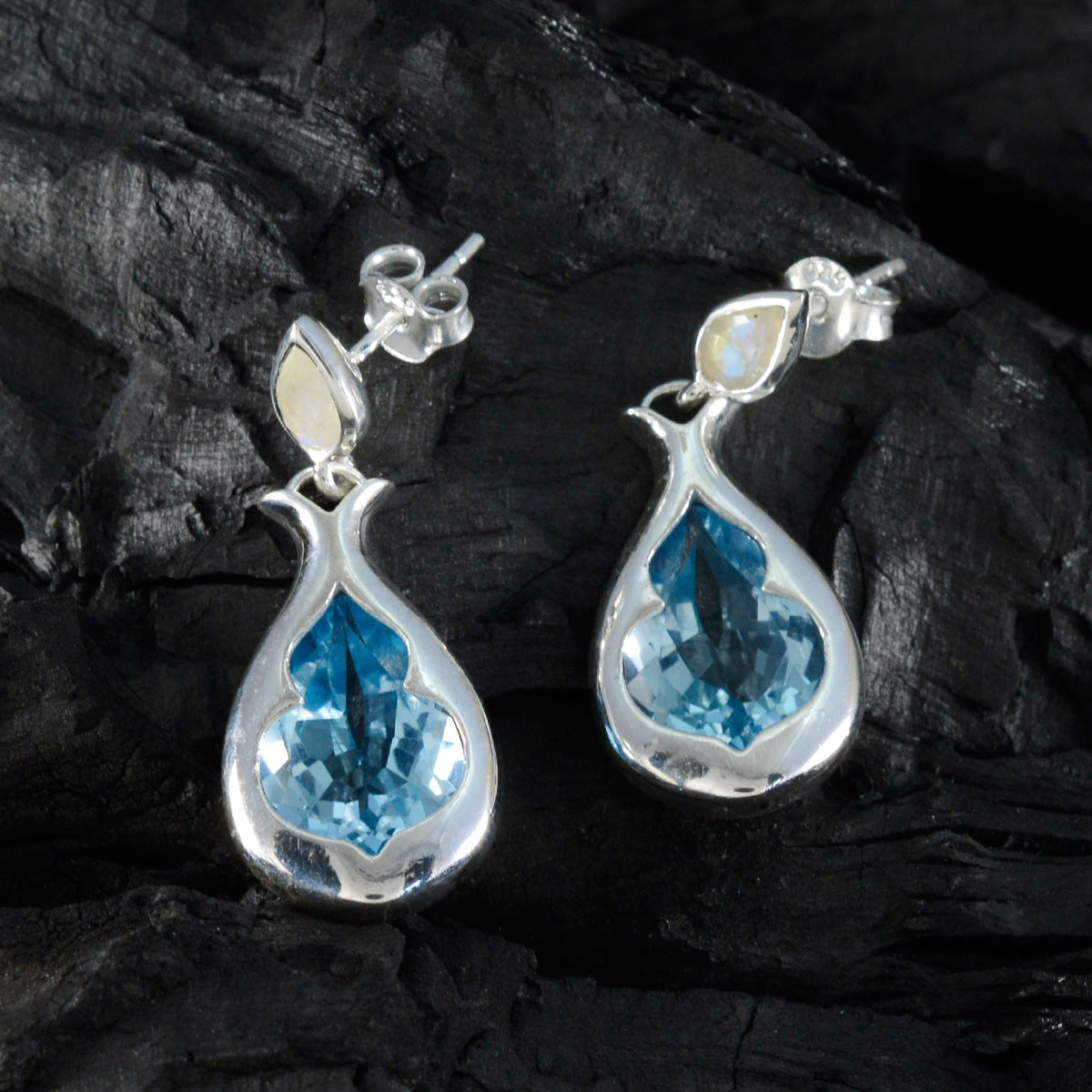 Multi-Egyptian-Ines-Toi-et-Moi-Stud-multicolor-Silver-Earring