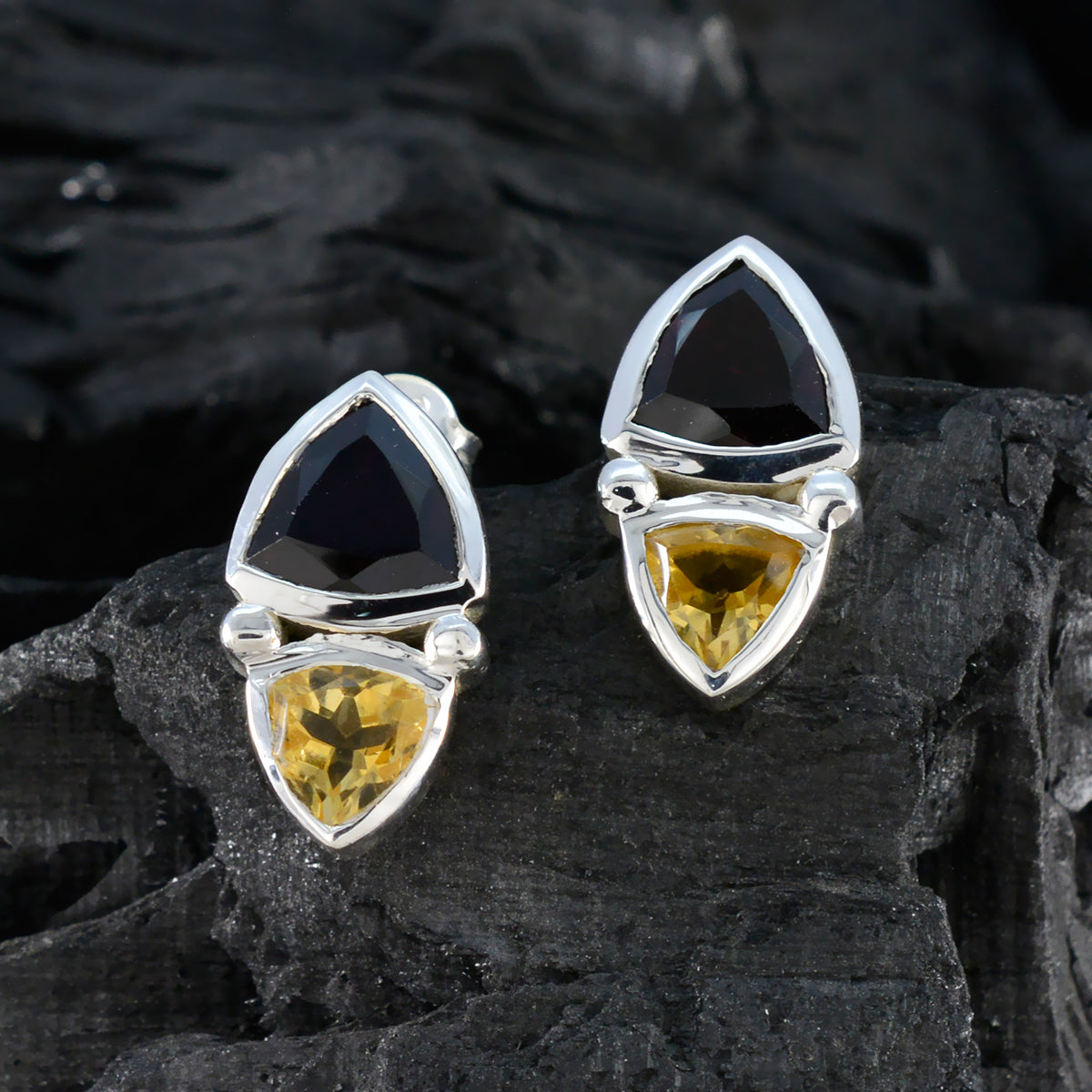 Boucles d'oreilles multi-Australiennes Ava Toi et Moi Stud multicolores en argent 92,5 Image secondaire du produit