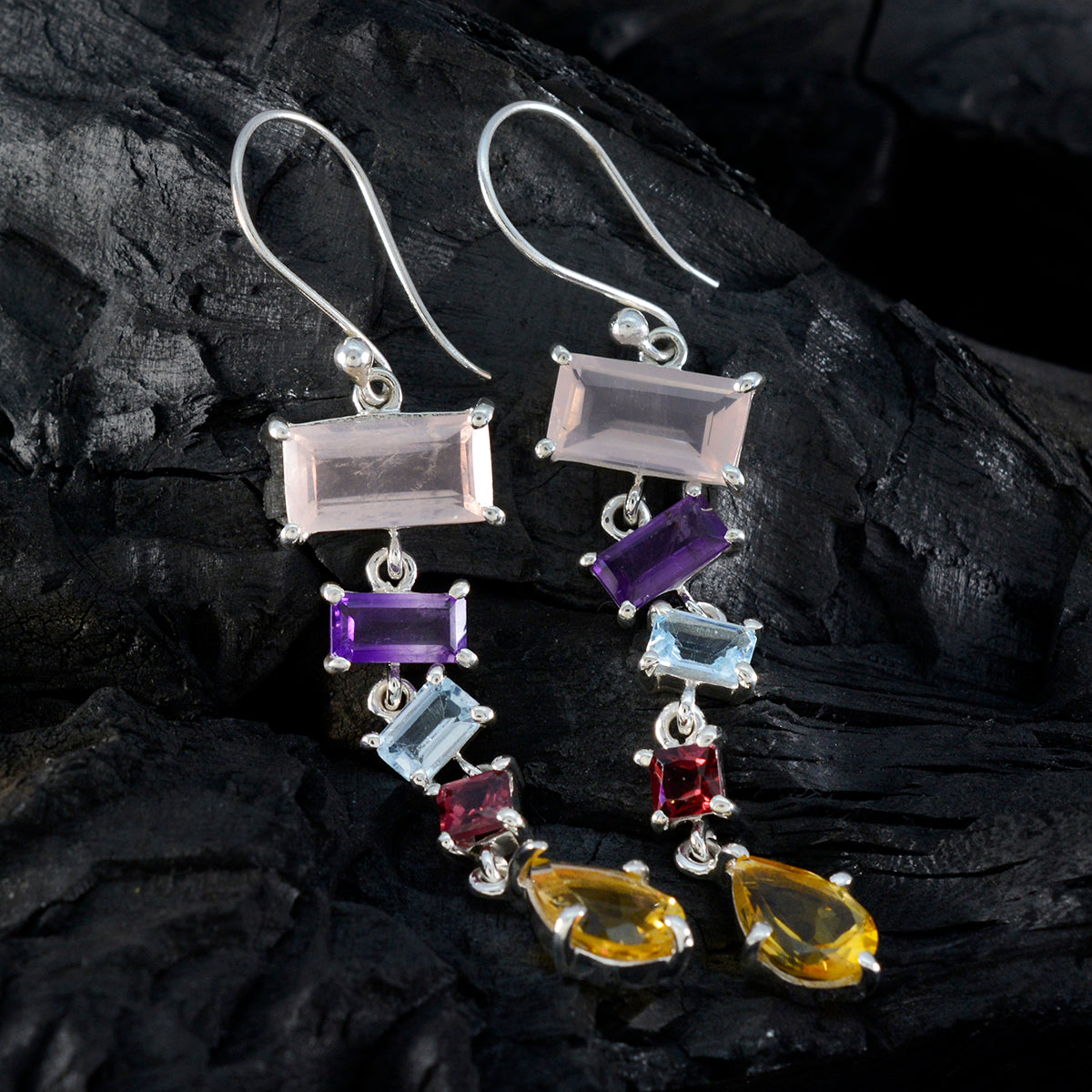 Boucles d'oreilles pendantes multicolores en argent sterling avec pendentif Scarlett Penta Image secondaire du produit