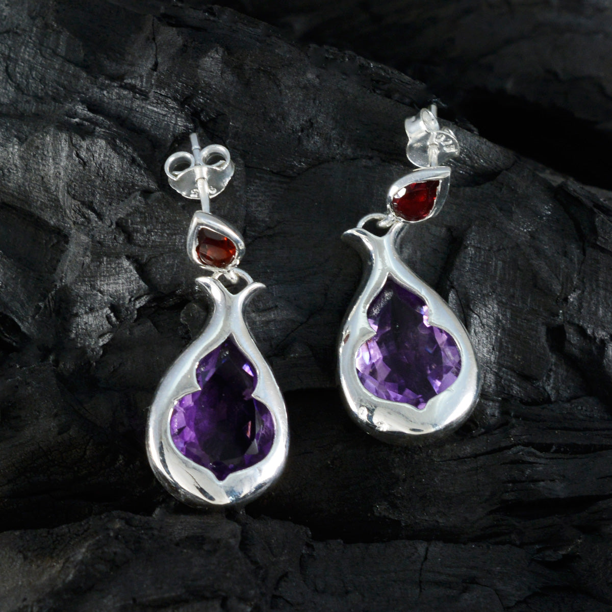 Orecchini in argento sterling multicolore Hannah Toi et Moi con perno multiplo in tedesco Immagine secondaria del prodotto