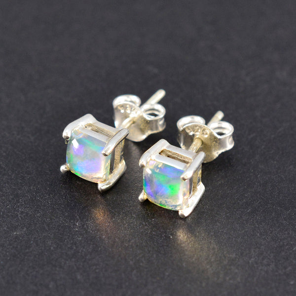 Created-Opal-American-Mei-Solitaire-Stud-White-925-Silver-Earring