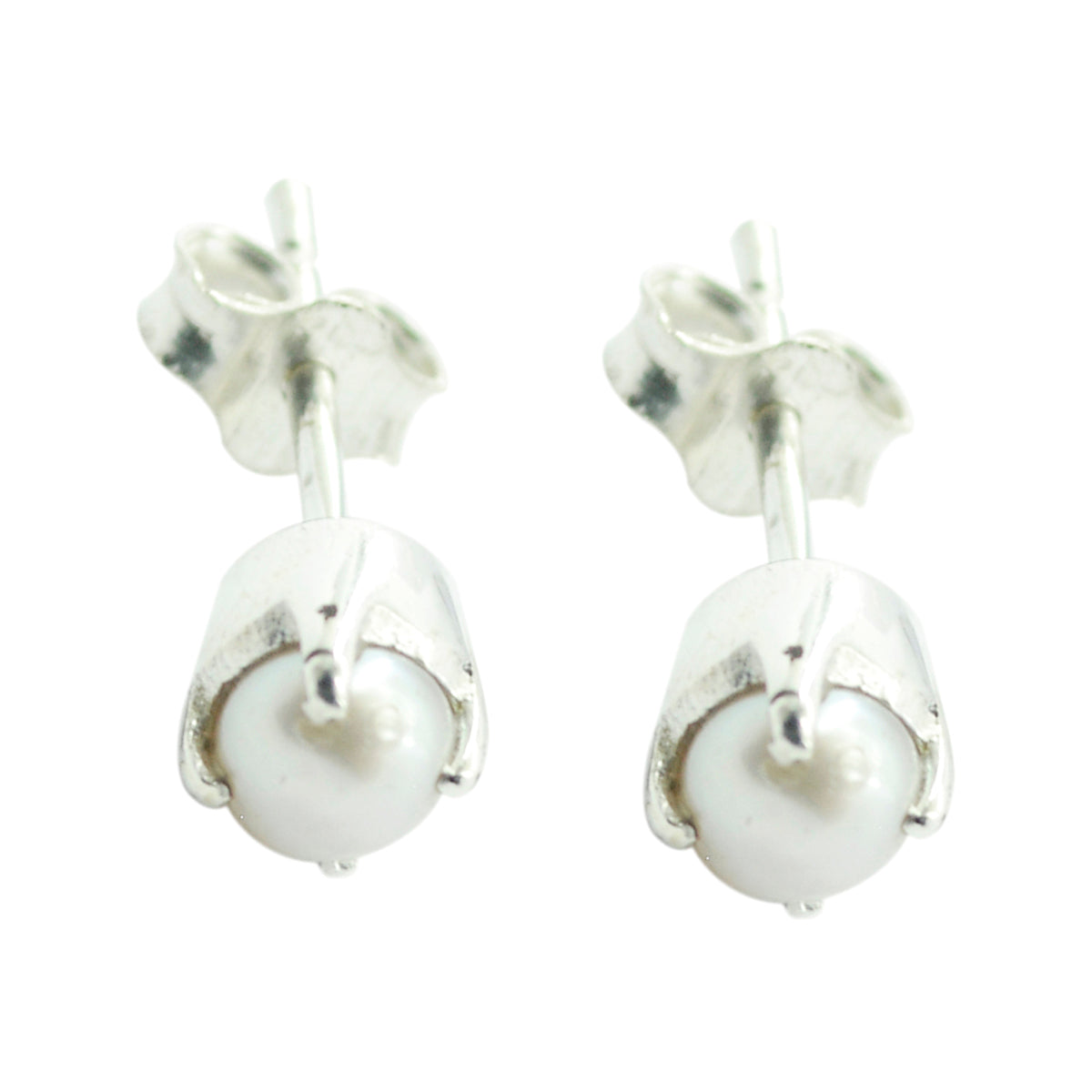 Pearl-Egyptian-Clara-Solitaire-Stud-White-92.5-Silver-Earring Hoofdafbeelding