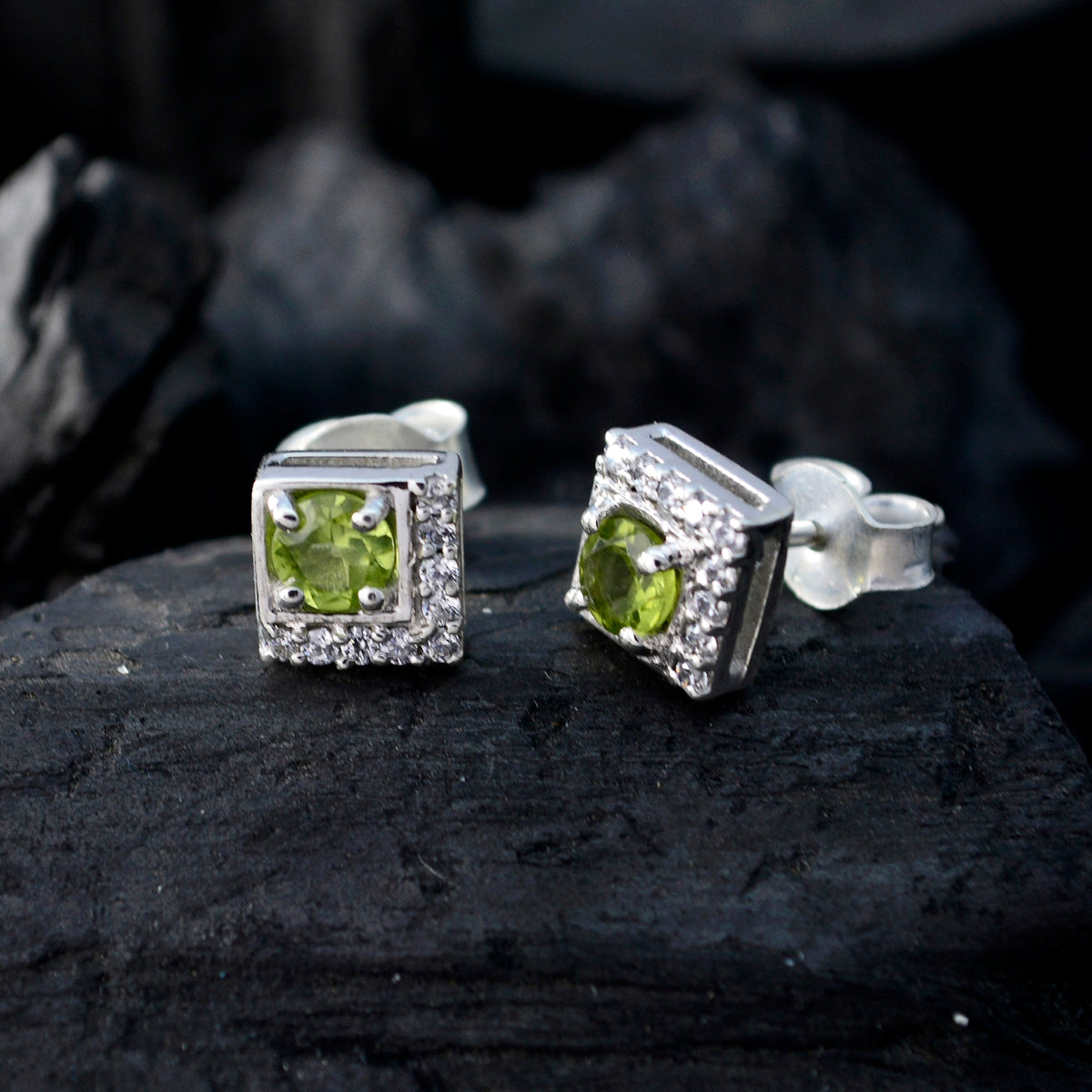Peridot-Russian-Florencia-multiple-Stud-Green-92.5-Silver-Earring