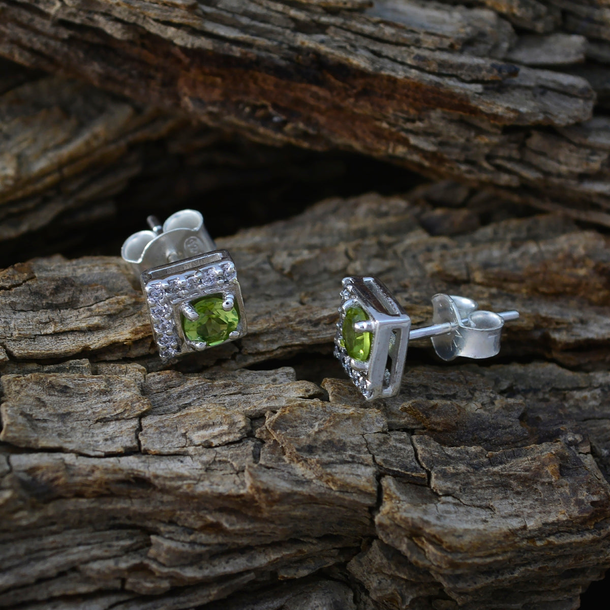 Peridot-Russian-Florencia-multiple-Stud-Green-92.5-Silver-Earring