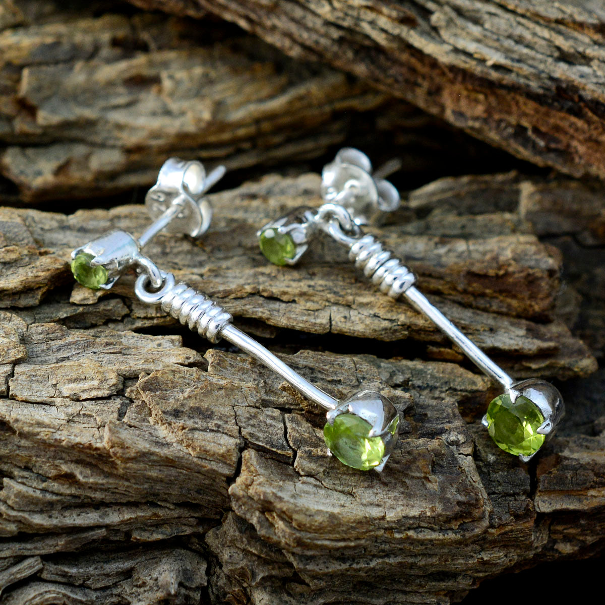 Peridot-Egyptian-Laura-multiple-Stud-Green-925-Sterling-Silver-Earring