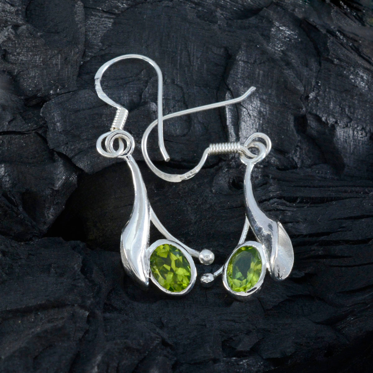 Peridot-Australian-Chloe-Solitaire-Dangle-Green-Sterling-Silver-Earring