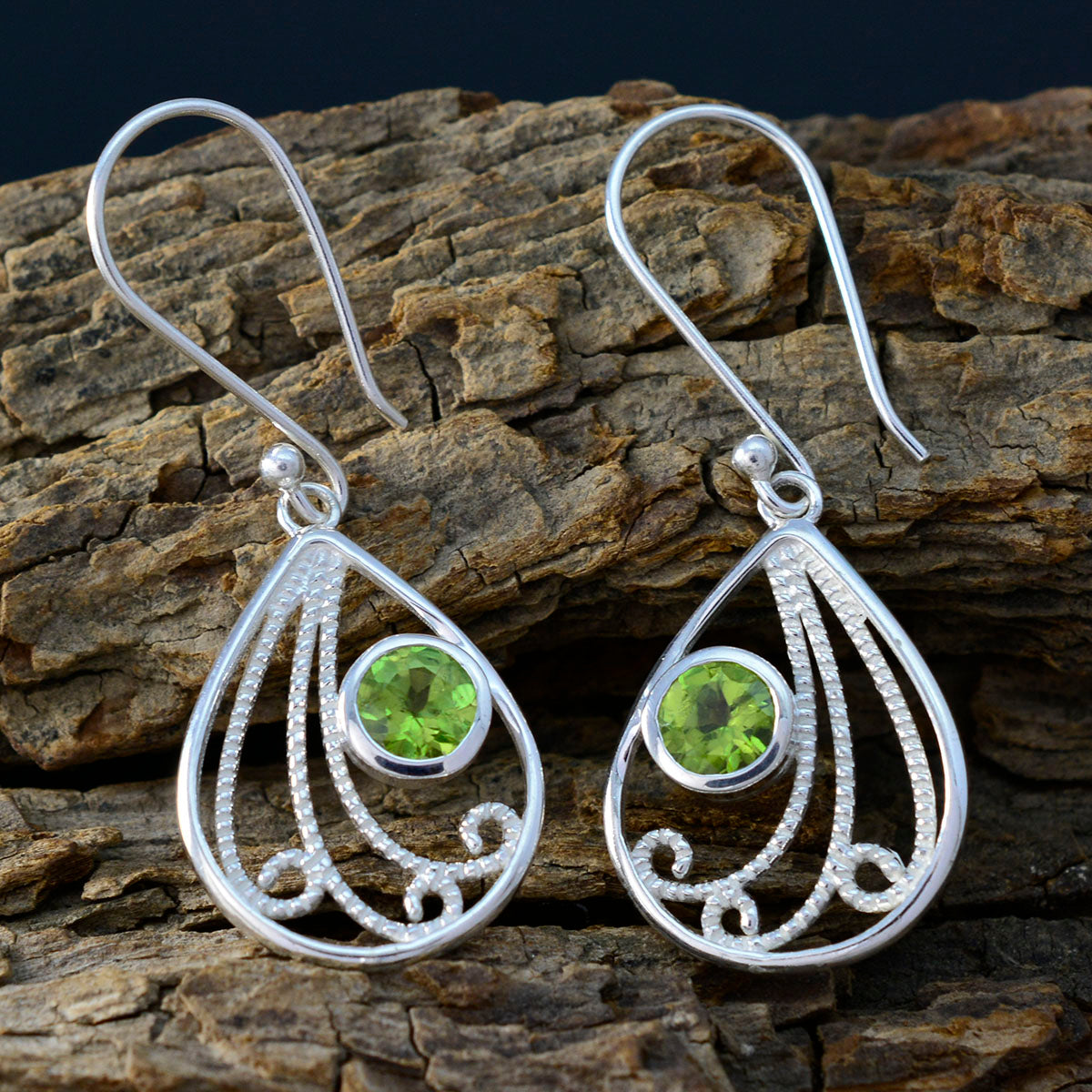 Peridot-Korean-Emma-Solitaire-Dangle-Green-Sterling-Silver-Earring