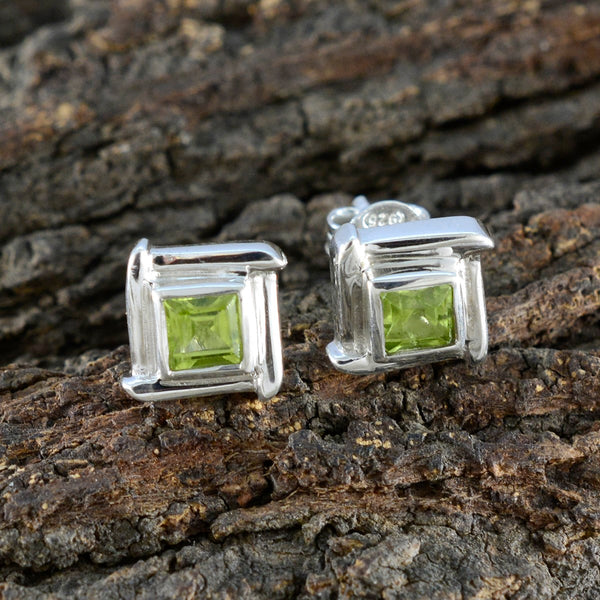 Peridot-American-Amanda-Solitaire-Stud-Green-92.5-Silver-Earring