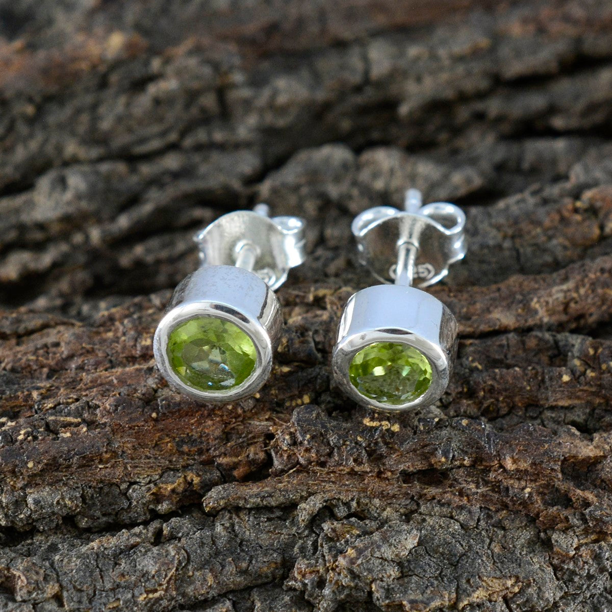 Peridot-American-Fernanda-Solitaire-Stud-Green-925-Sterling-Silver-Earring