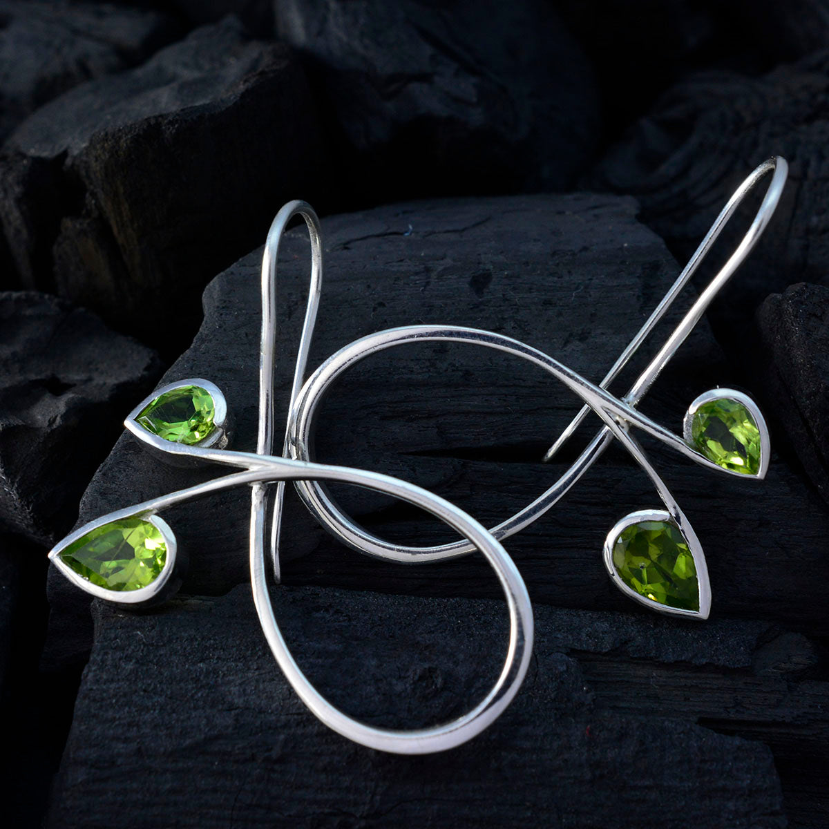 Orecchini pendenti multipli in argento verde con peridoto e Nova tedesca Immagine secondaria del prodotto