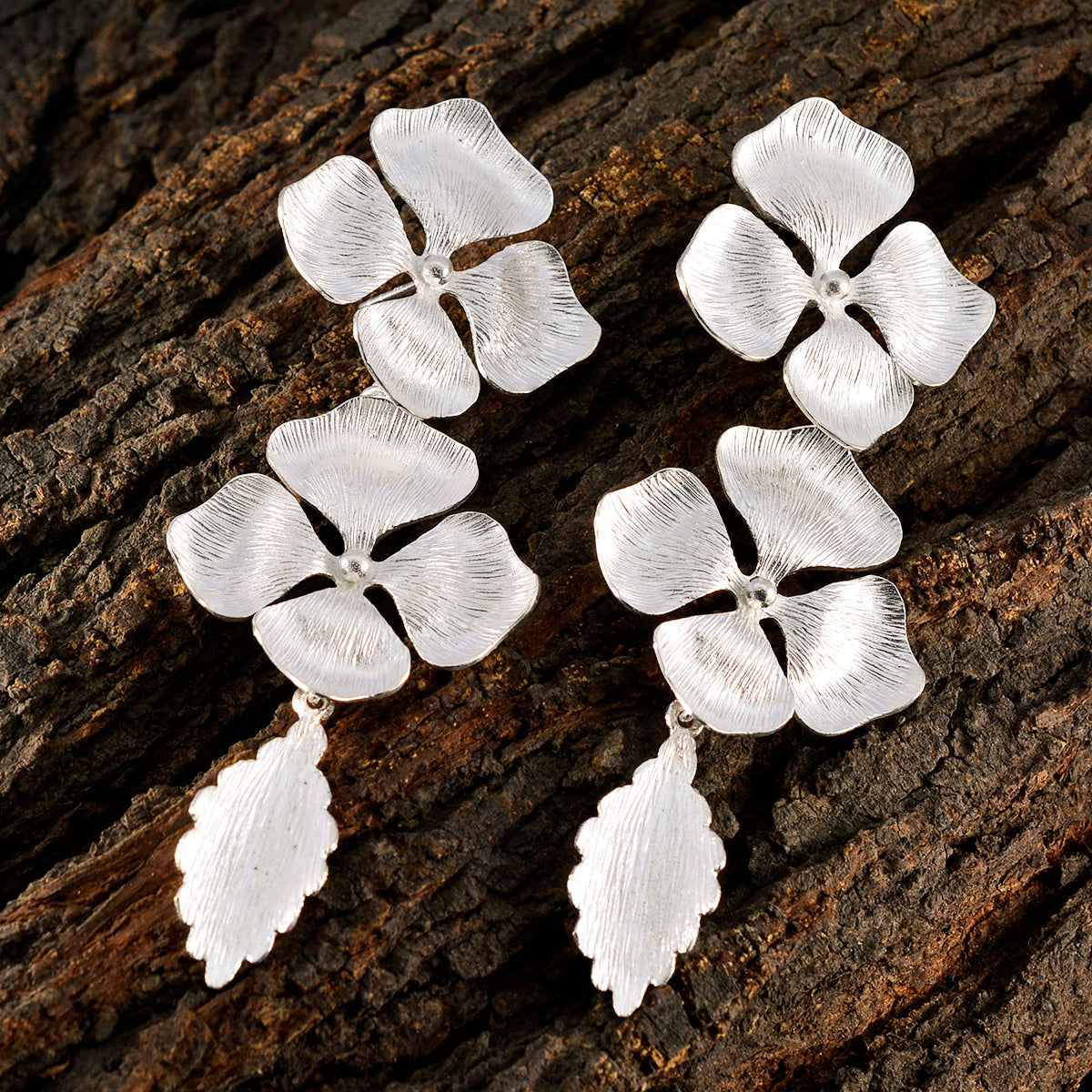 Plain Turkish Isabella plain Stud Gray Silver Earring Второстепенное изображение товара