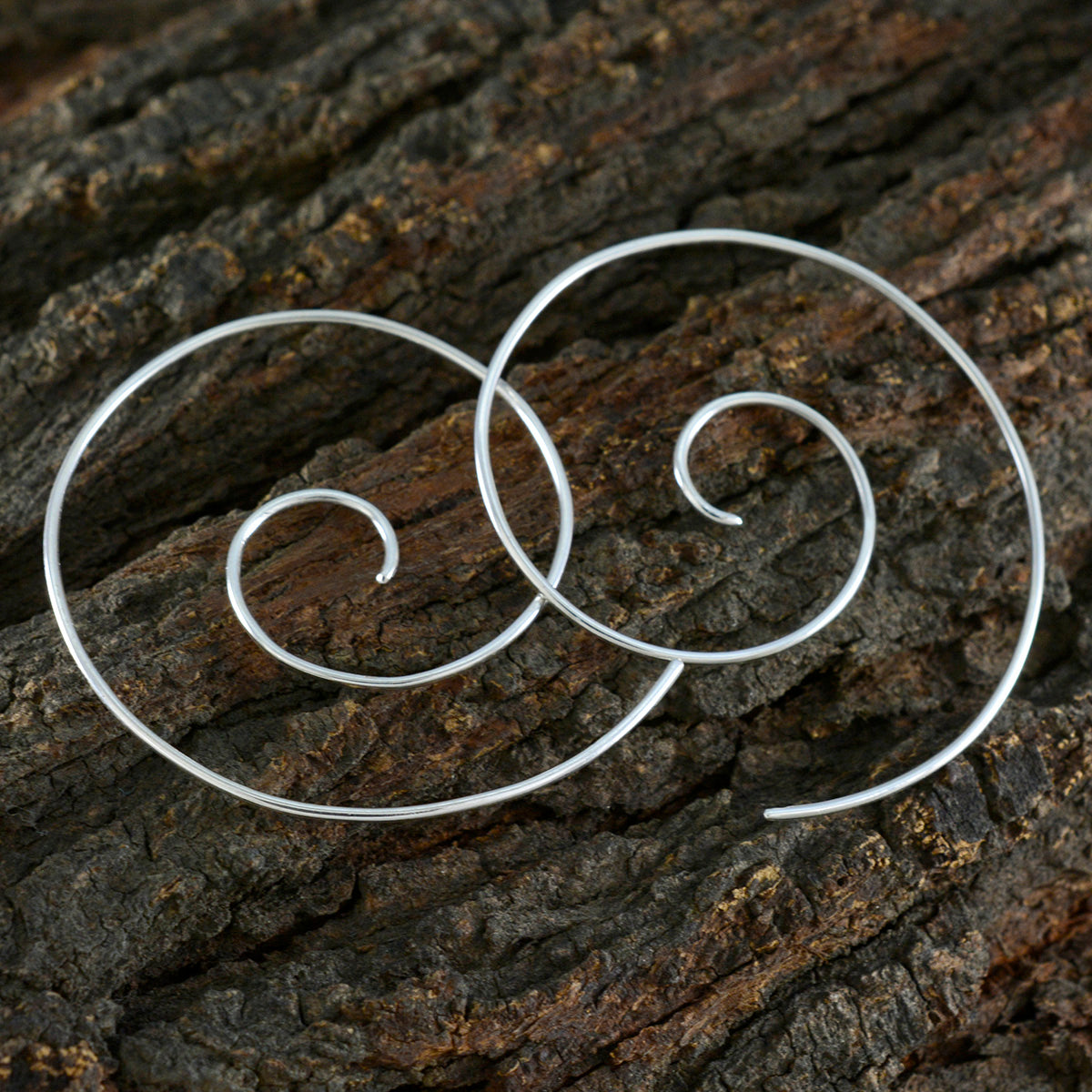 Plain-Egyptian-Mariana-plain-Dangle-Gray-92.5-Silver-Earring