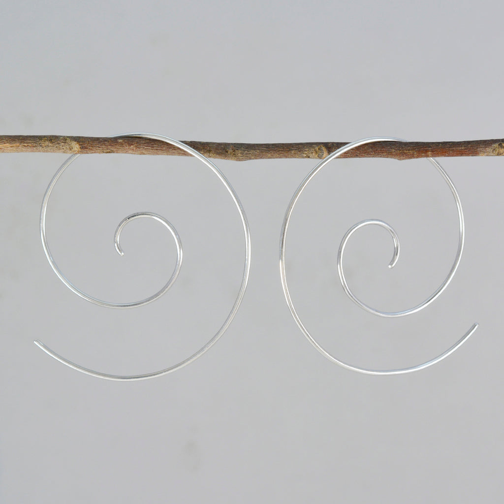 Plain-Egyptian-Mariana-plain-Dangle-Gray-92.5-Silver-Earring