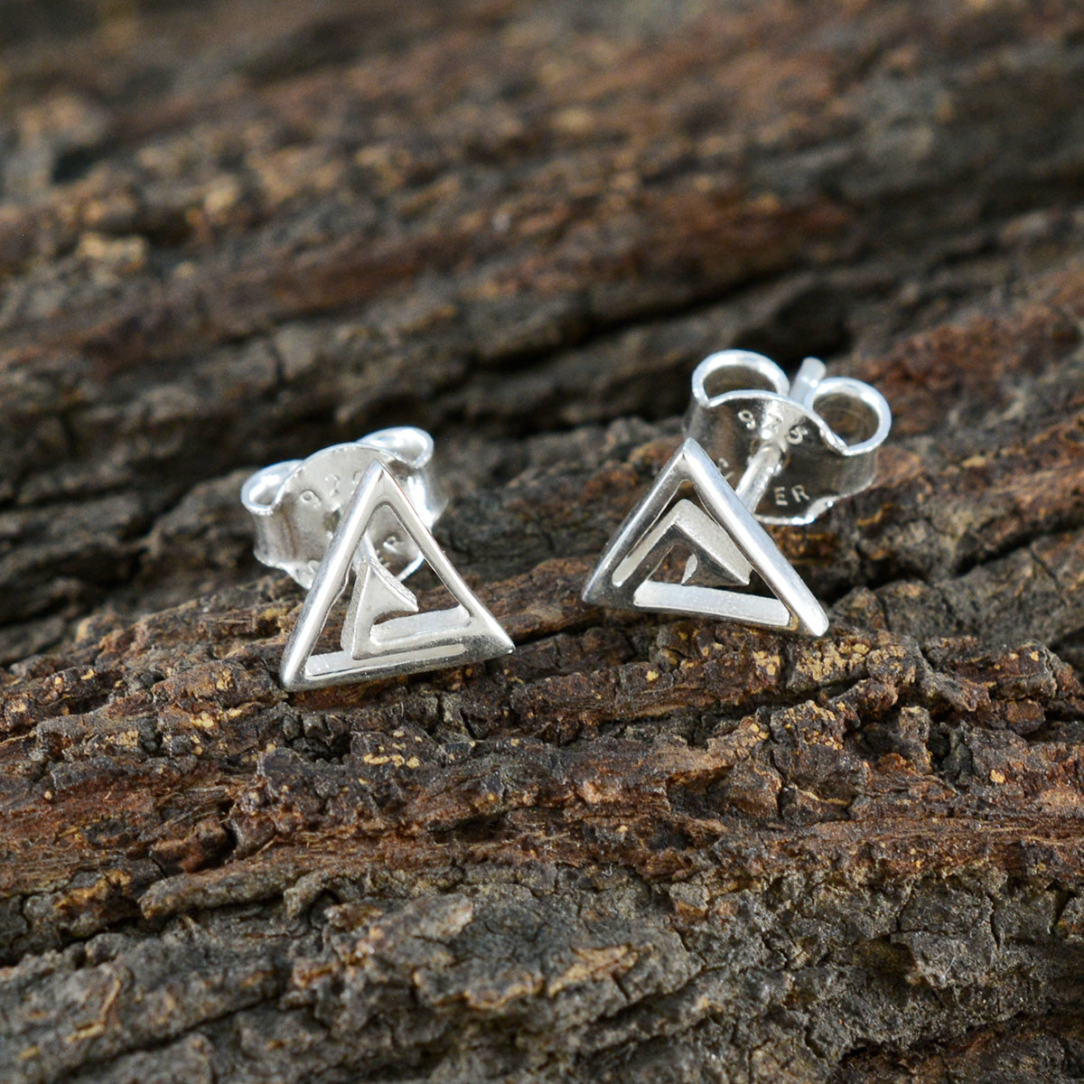 Plain-Turkish-Nayara-plain-Stud-Gray-925-Silver-Earring