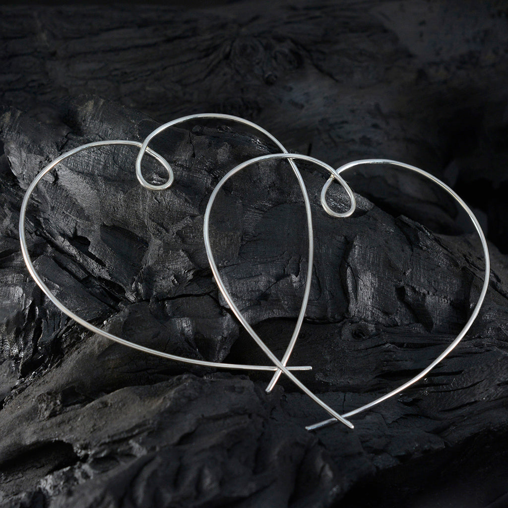 Plain-American-Micaela-plain-Dangle-Gray-925-Sterling-Silver-Earring