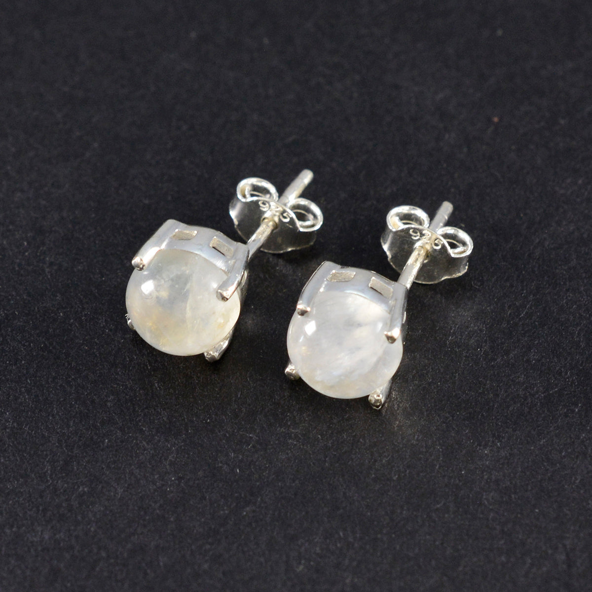 Rainbow-Moonstone-American-Lourdes-Solitaire-Stud-White-92.5-Silver-Earring