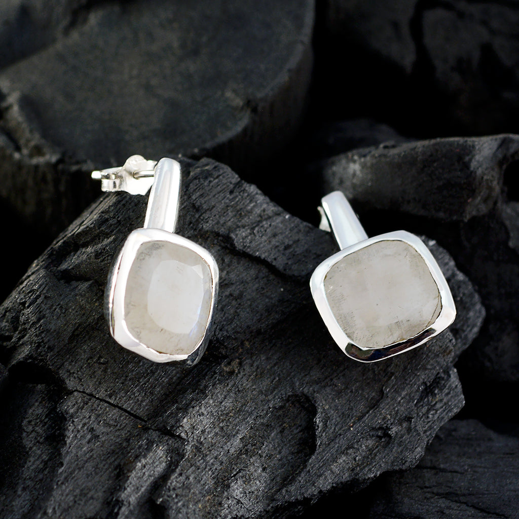 Rainbow-Moonstone-Spanish-Aria-Solitaire-Stud-White-Silver-Earring