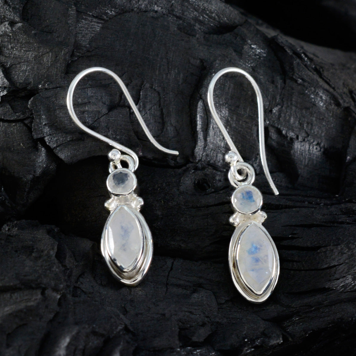 Rainbow-Moonstone-Egyptian-Bianca-Toi-et-Moi-Dangle-White-Silver-Earring