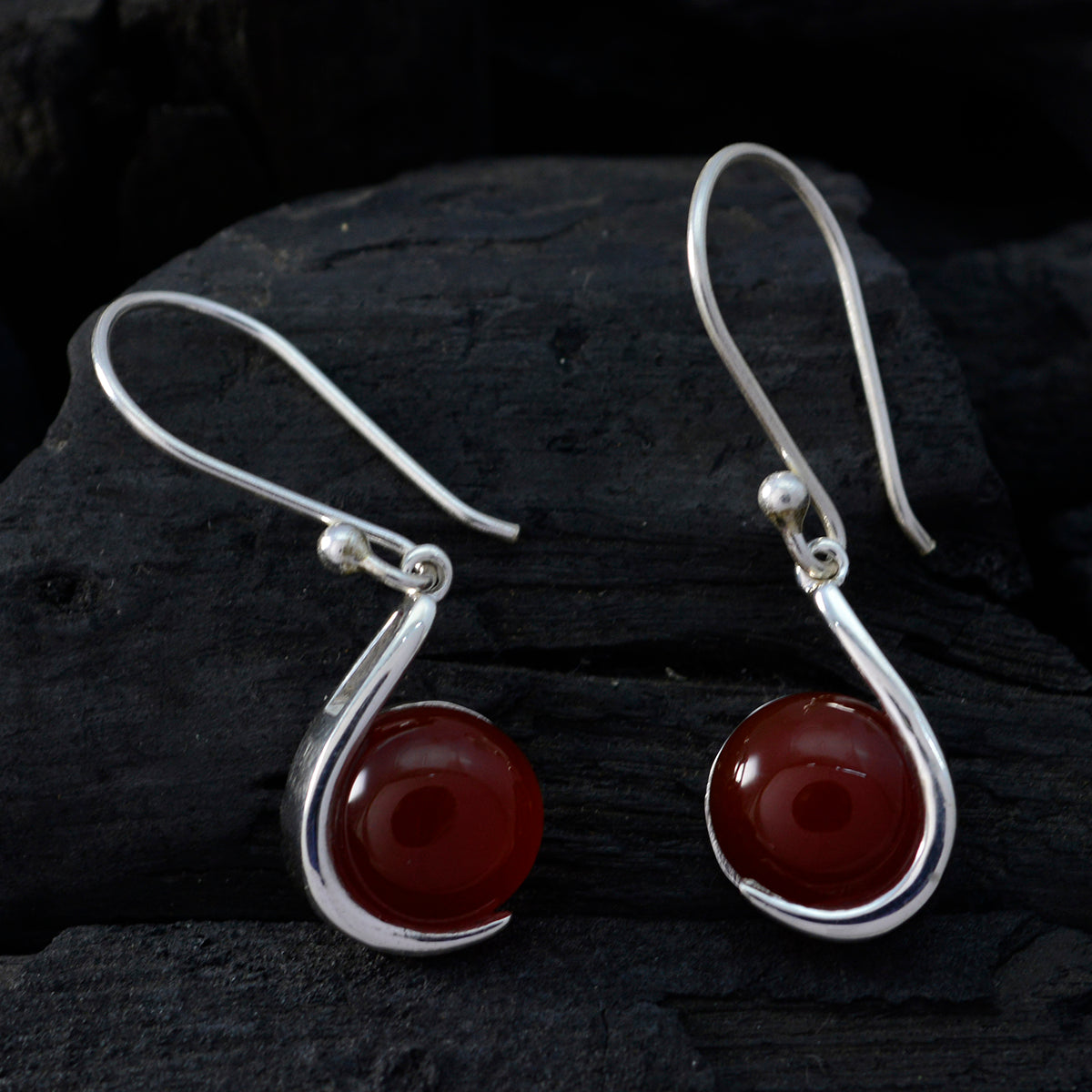 Red-Onyx-Mexican-Elena-Solitaire-Dangle-Red-Silver-Earring