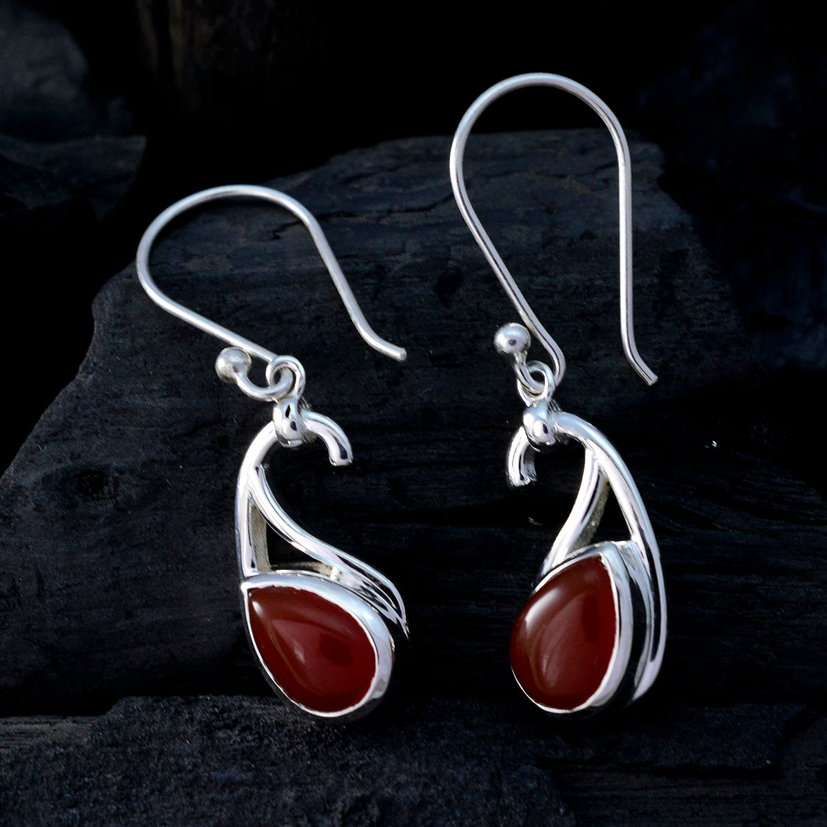 Red Onyx Australian Eliza Solitaire Dangle Red 925 Silver Earring Второстепенное изображение товара