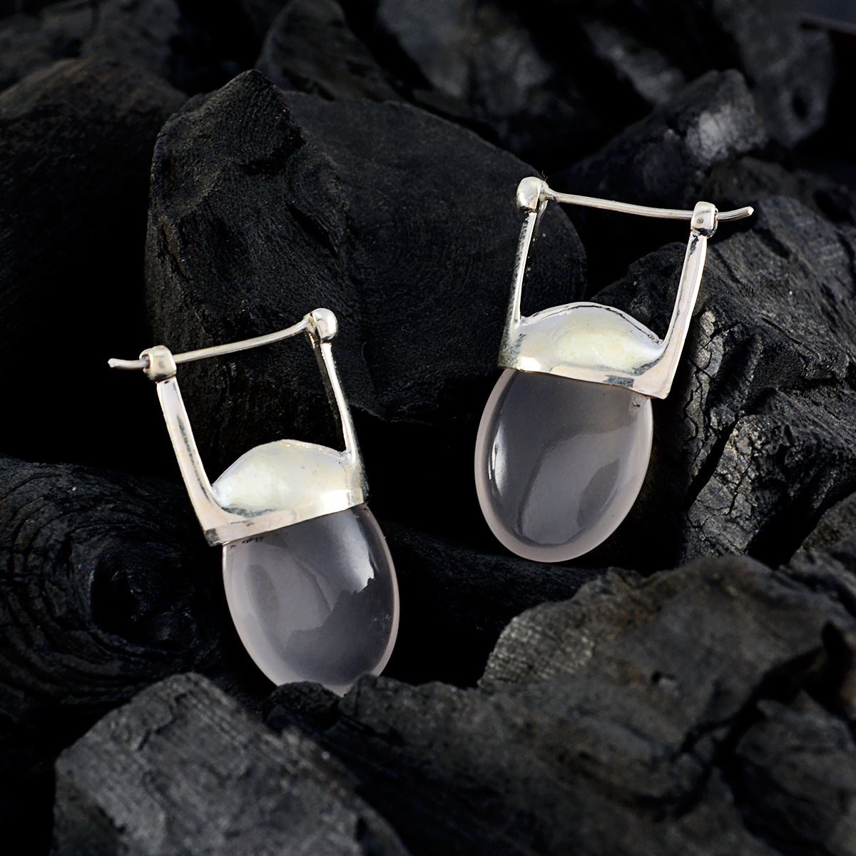 Orecchino pendente solitario Josephine americano in quarzo rosa in argento 925 rosa Immagine secondaria del prodotto