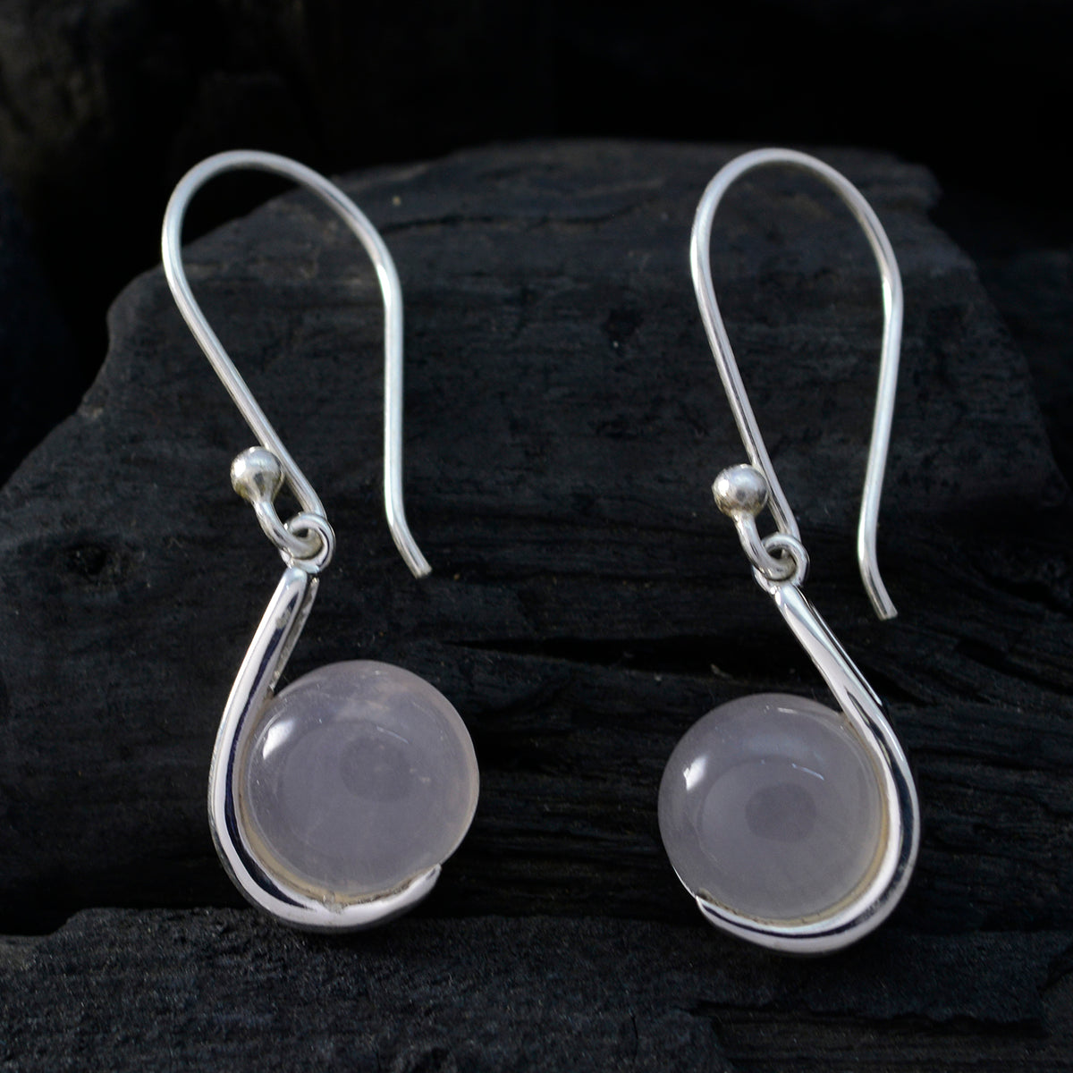 Orecchino pendente solitario Kennedy italiano in quarzo rosa e argento sterling rosa Immagine secondaria del prodotto