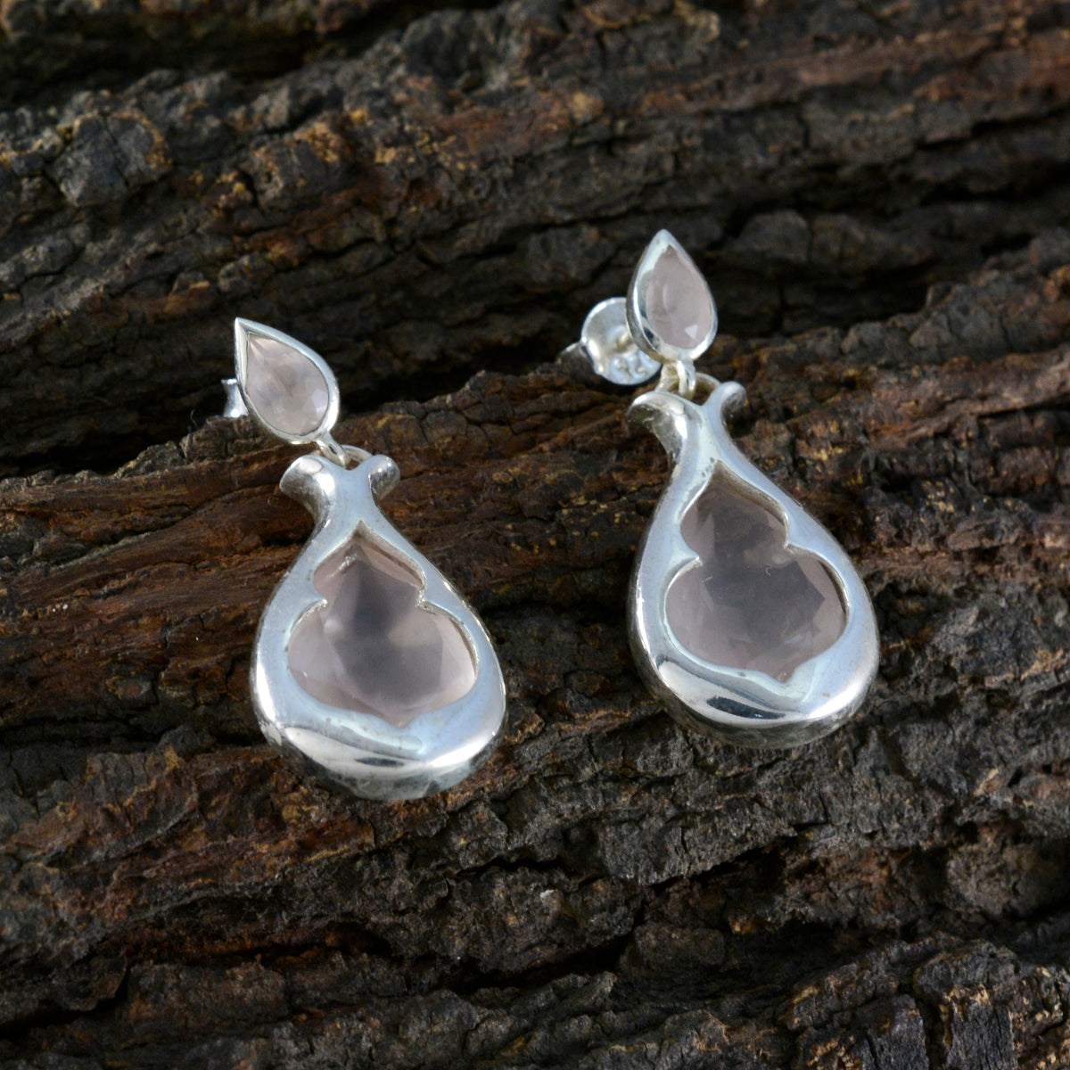 Rose-Quartz-Japanese-Isabella-Toi-et-Moi-Stud-Pink-92.5-Silver-Earring