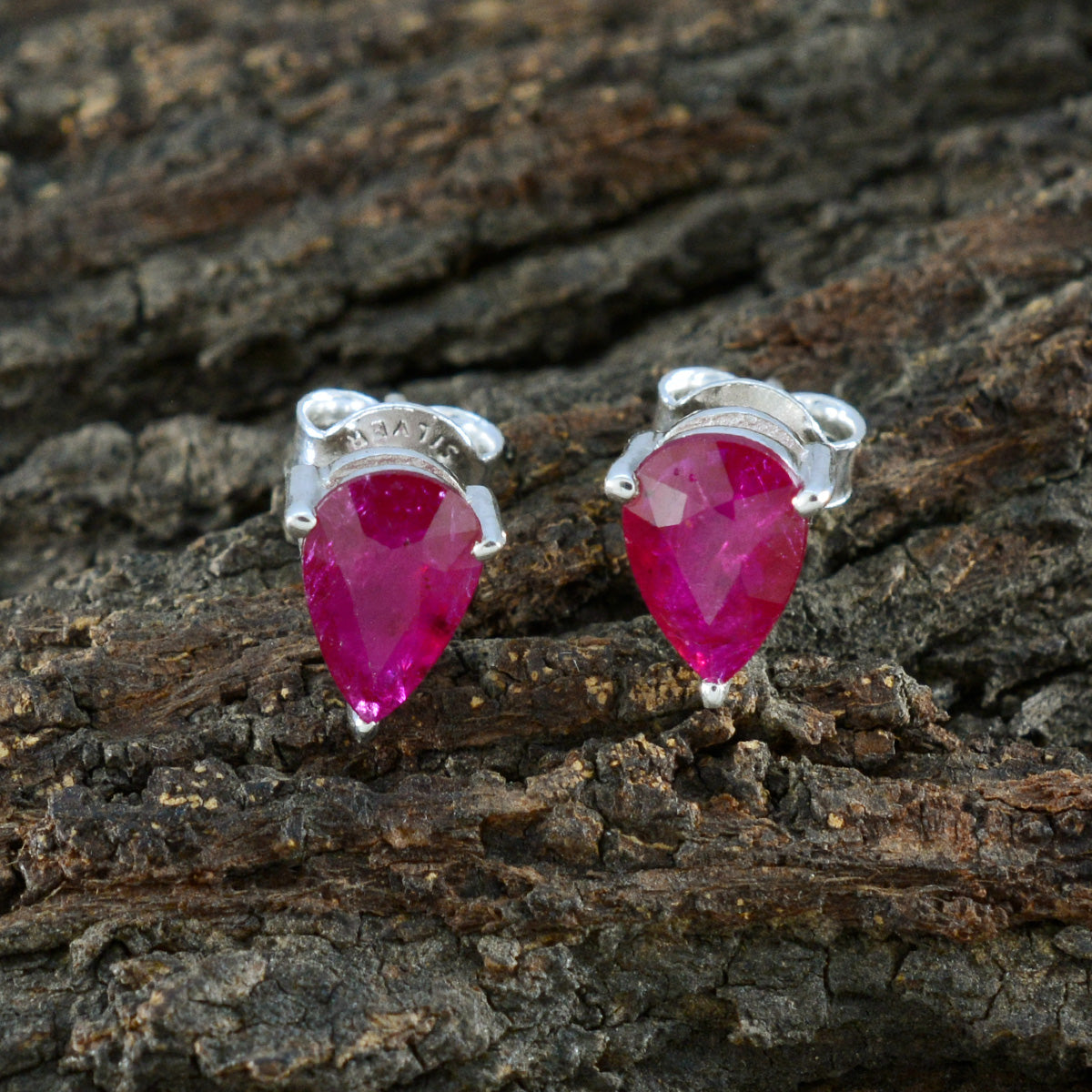 Ruby-French-Sakura-Solitaire-Stud-Red-Silver-Earring