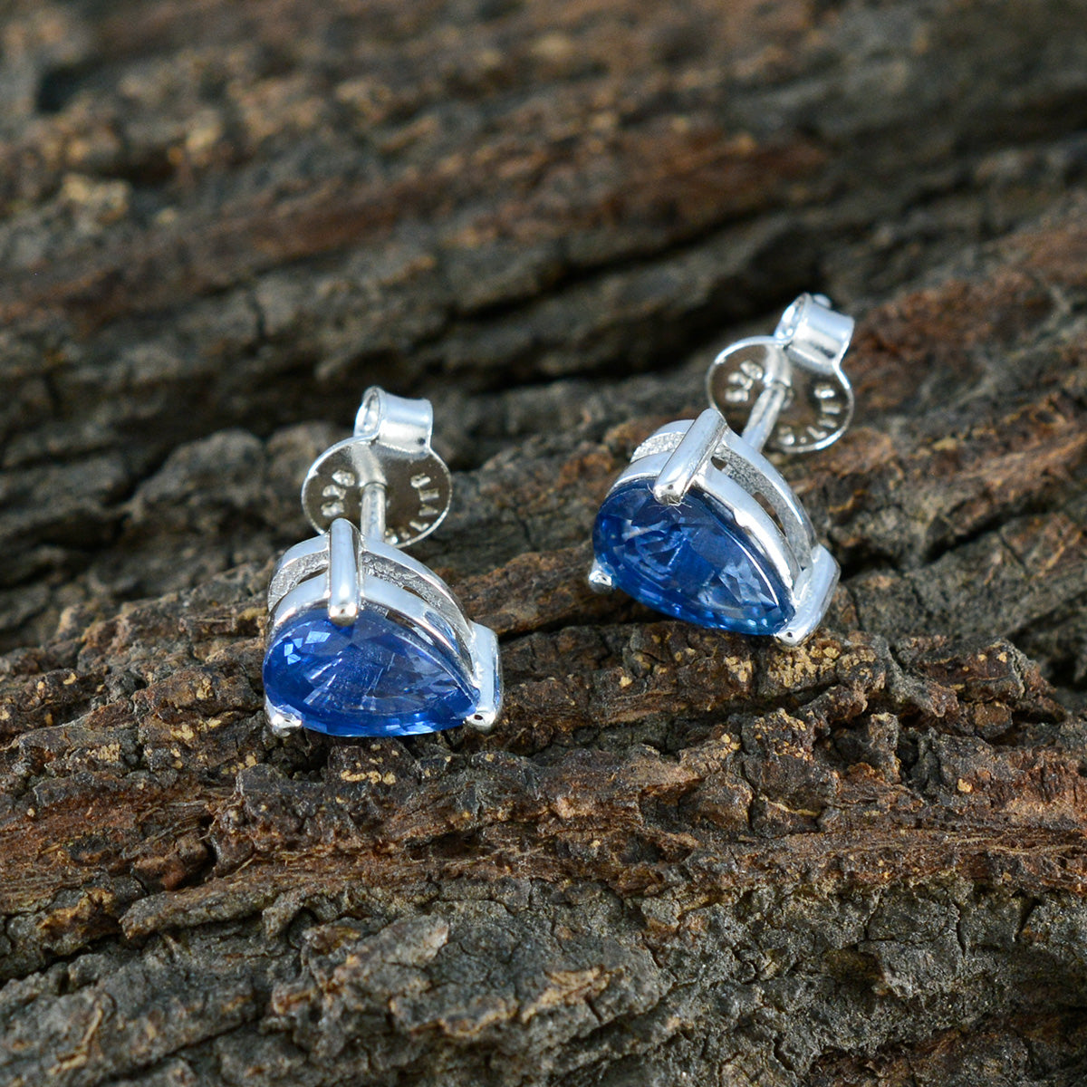 Blue-Sapphire-cz-German-Seo-yeon-Solitaire-Stud-Blue-Sterling-Silver-Earring