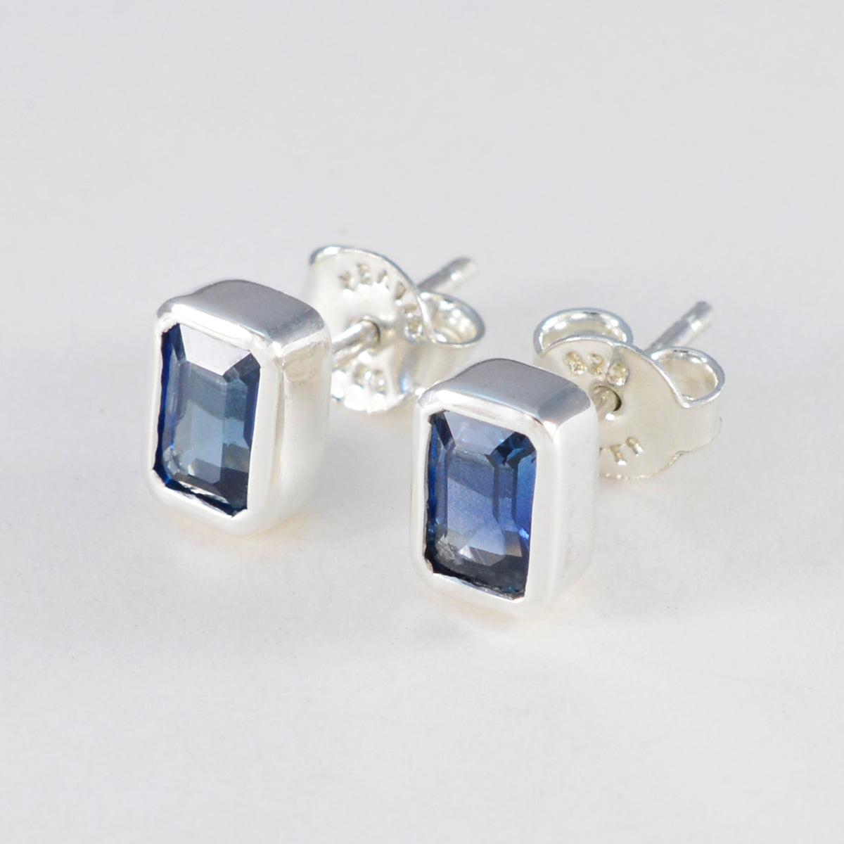 Blue-Sapphire-Australian-Natalia-Solitaire-Stud-Blue-Silver-Earring