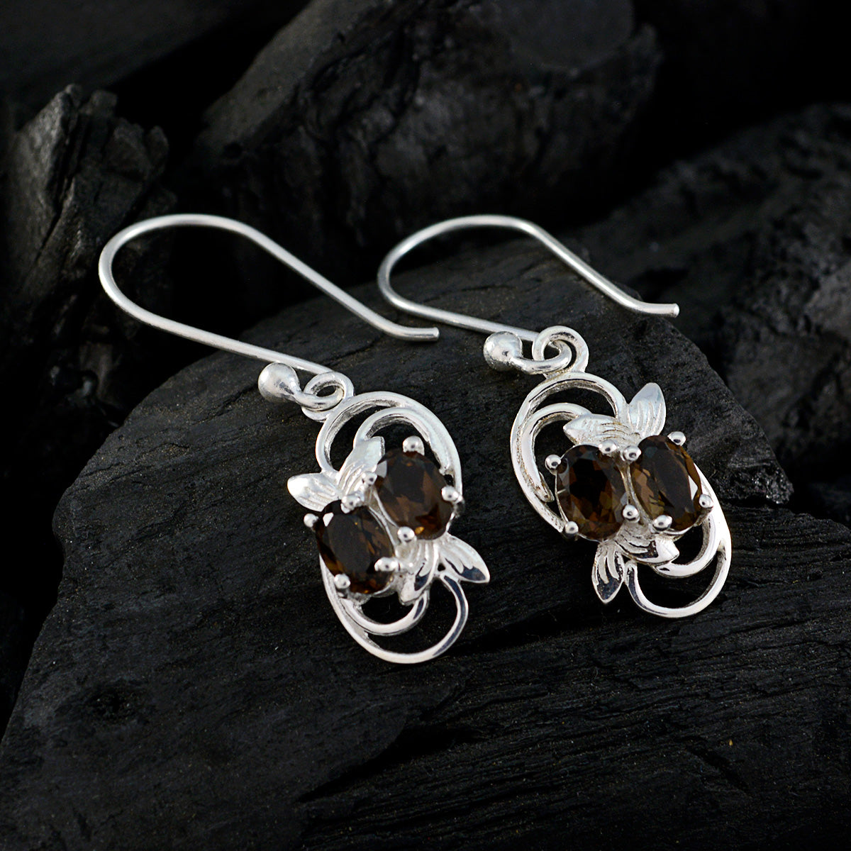 Boucles d'oreilles pendantes multiples en argent marron et quartz fumé du Moyen-Orient Katharina Image secondaire du produit