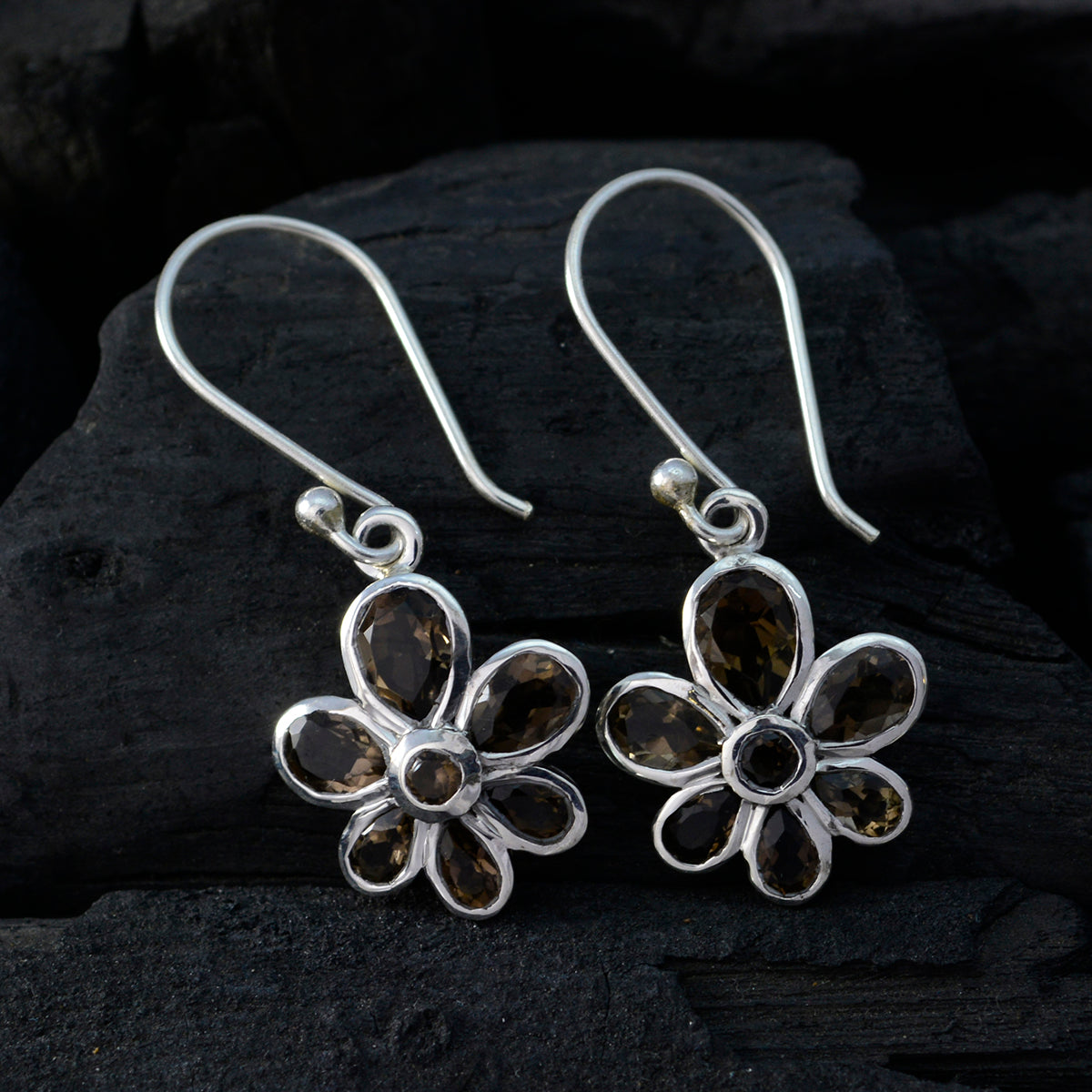 Boucles d'oreilles pendantes en argent 925 marron avec quartz fumé russe Min-seo Image secondaire du produit