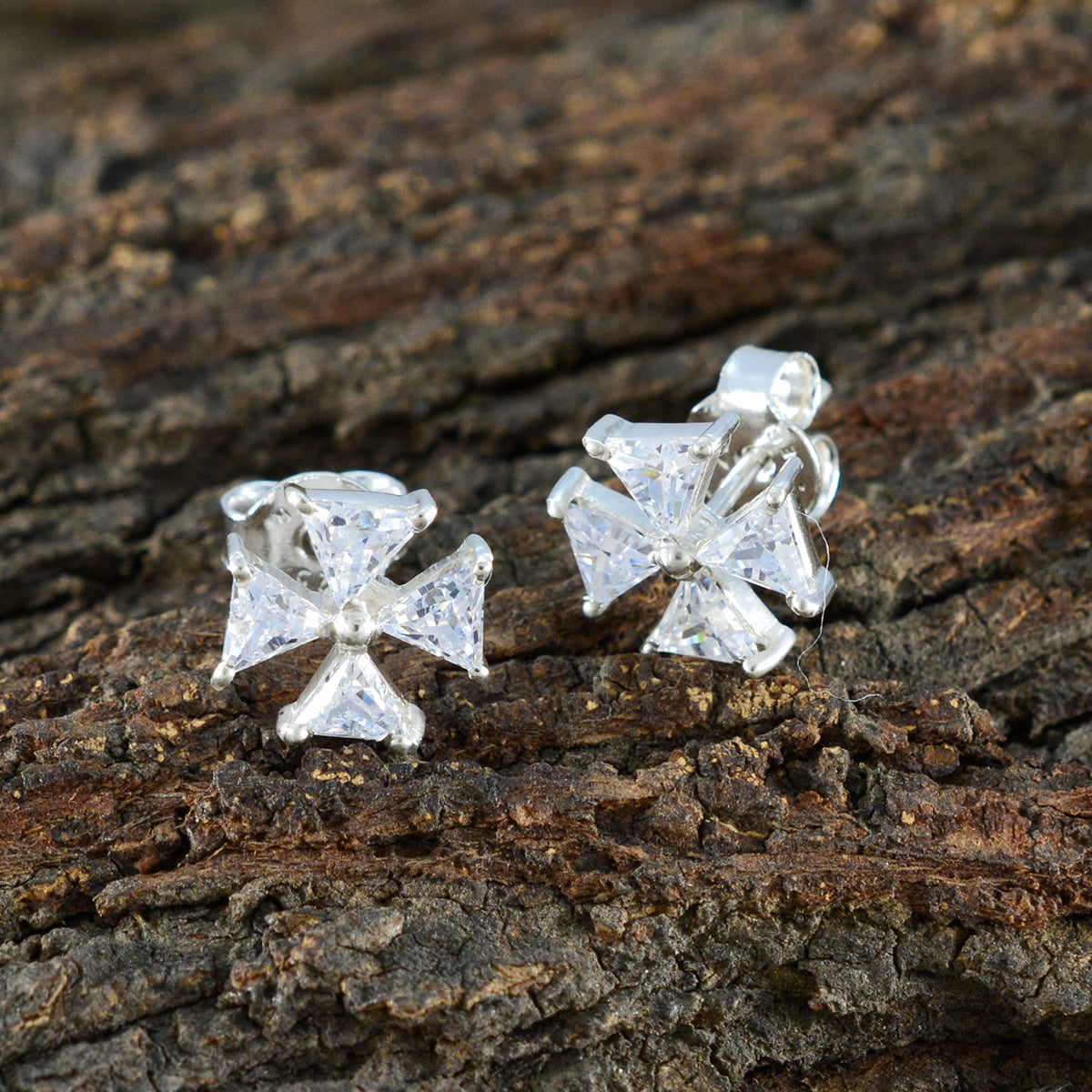 Cubic-Zirconia-Egyptian-Audrey-multiple-Stud-White-Silver-Earring