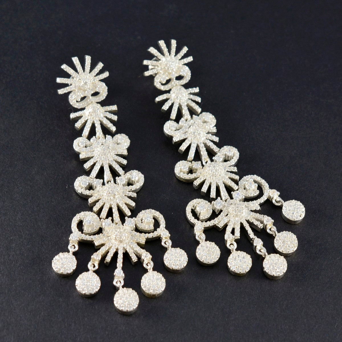 Cubic Zirconia Indian Deewi multiple Stud White Silver Earring Второстепенное изображение товара