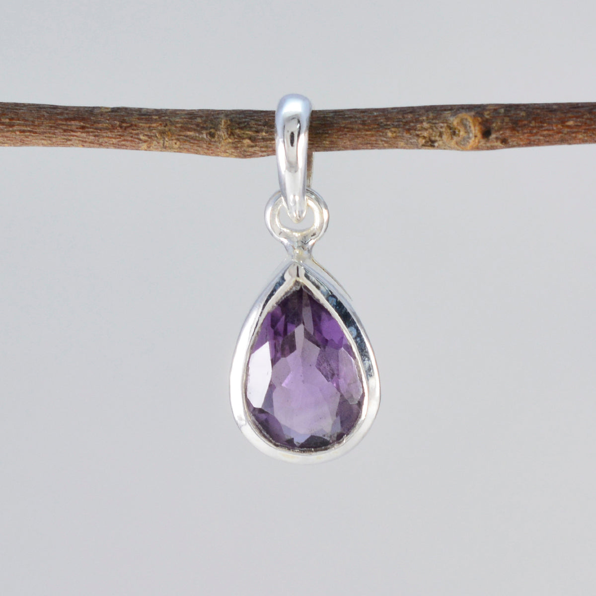 Amethyst Zarter deutscher Sterling Silber Solitär Clara Feminin Lila Anhänger Schmuck Zweitbild