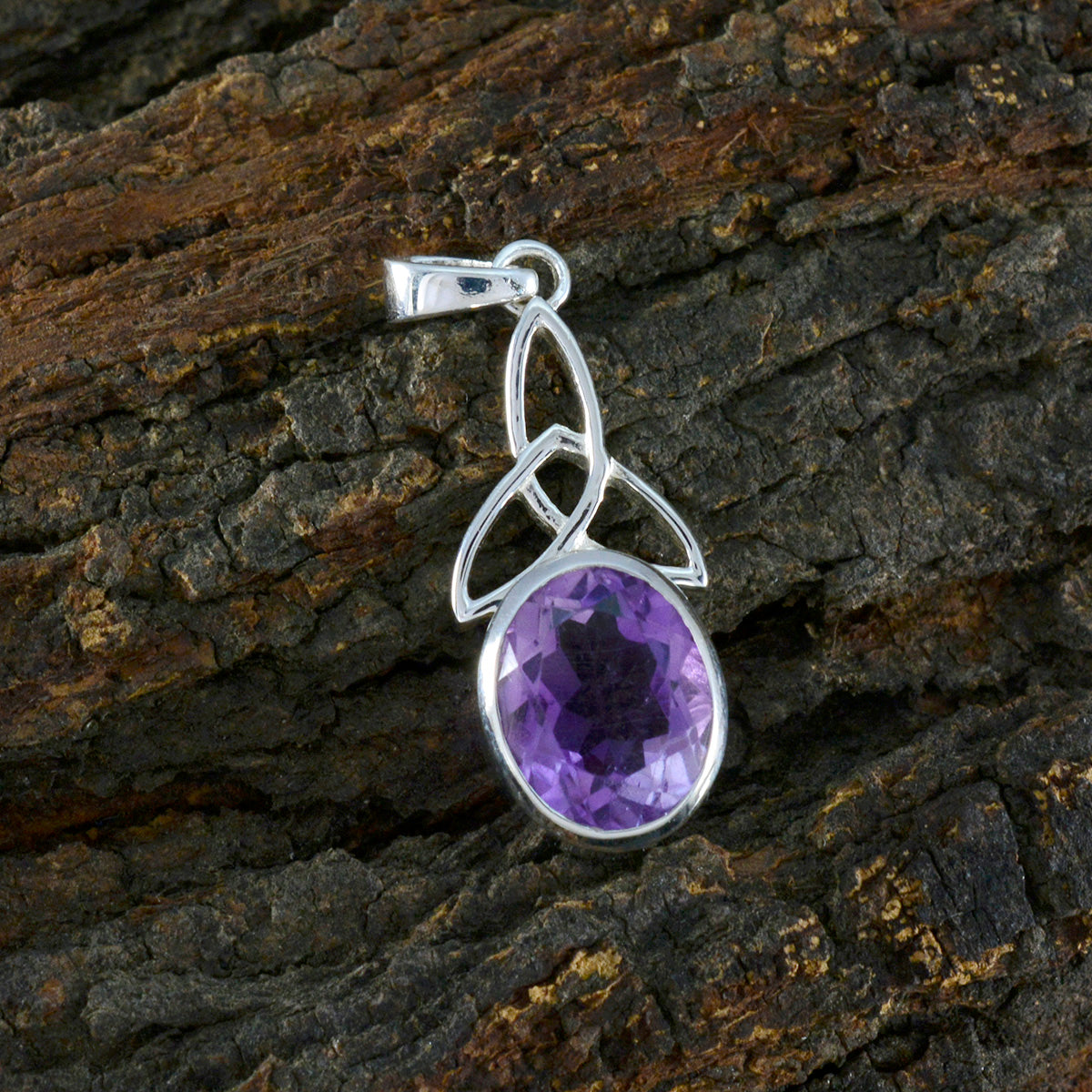 Amethyst Delicate Italian Sterling Silver Solitaire Rebeca Claddagh Purple Pendant Jewellery
